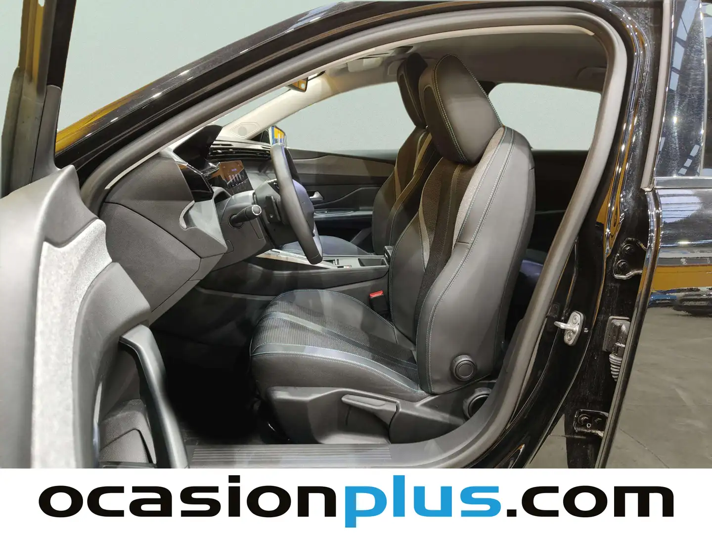 Foto Peugeot 308 Peugeot 308 Allure Hybrid eDCS6 (145 CV)