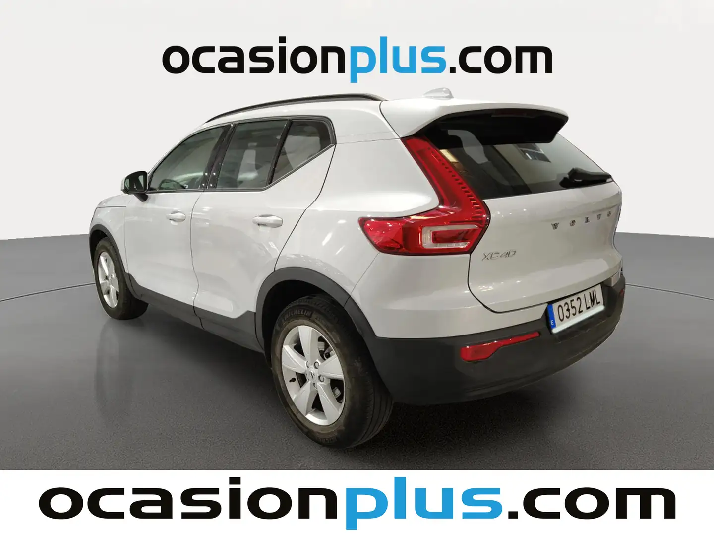 Foto Volvo XC40 Volvo XC40 T2 Momentum Core (129 CV)