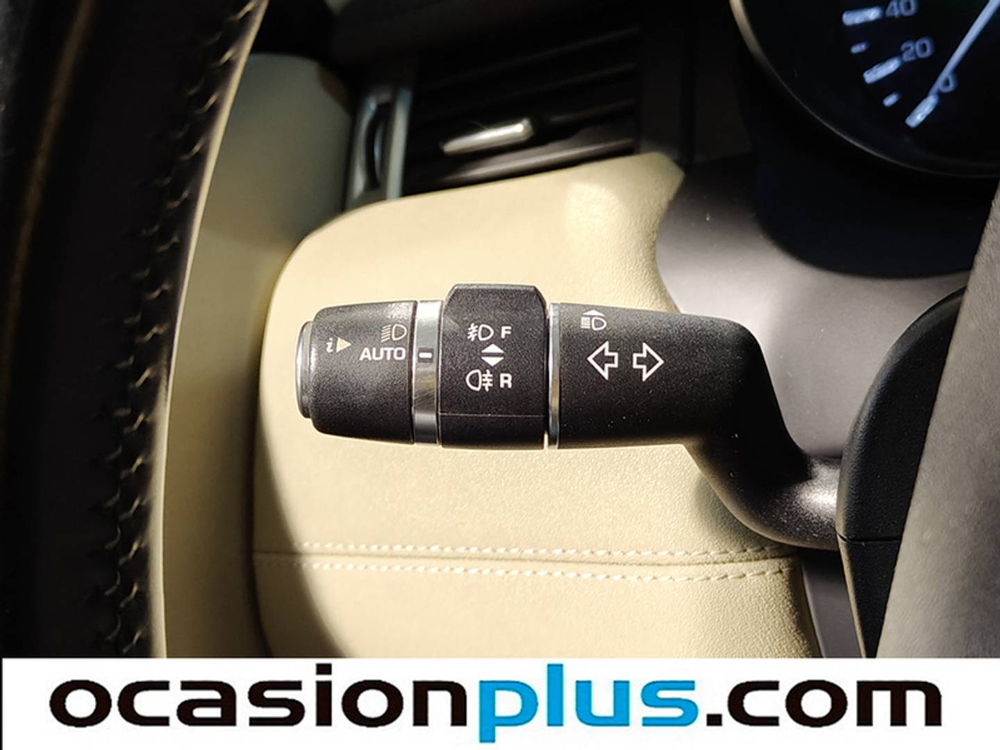 Foto Land Rover Range Rover Evoque Land Rover Range Rover Evoque 2.2L eD4 Pure 4x2 (150 CV)