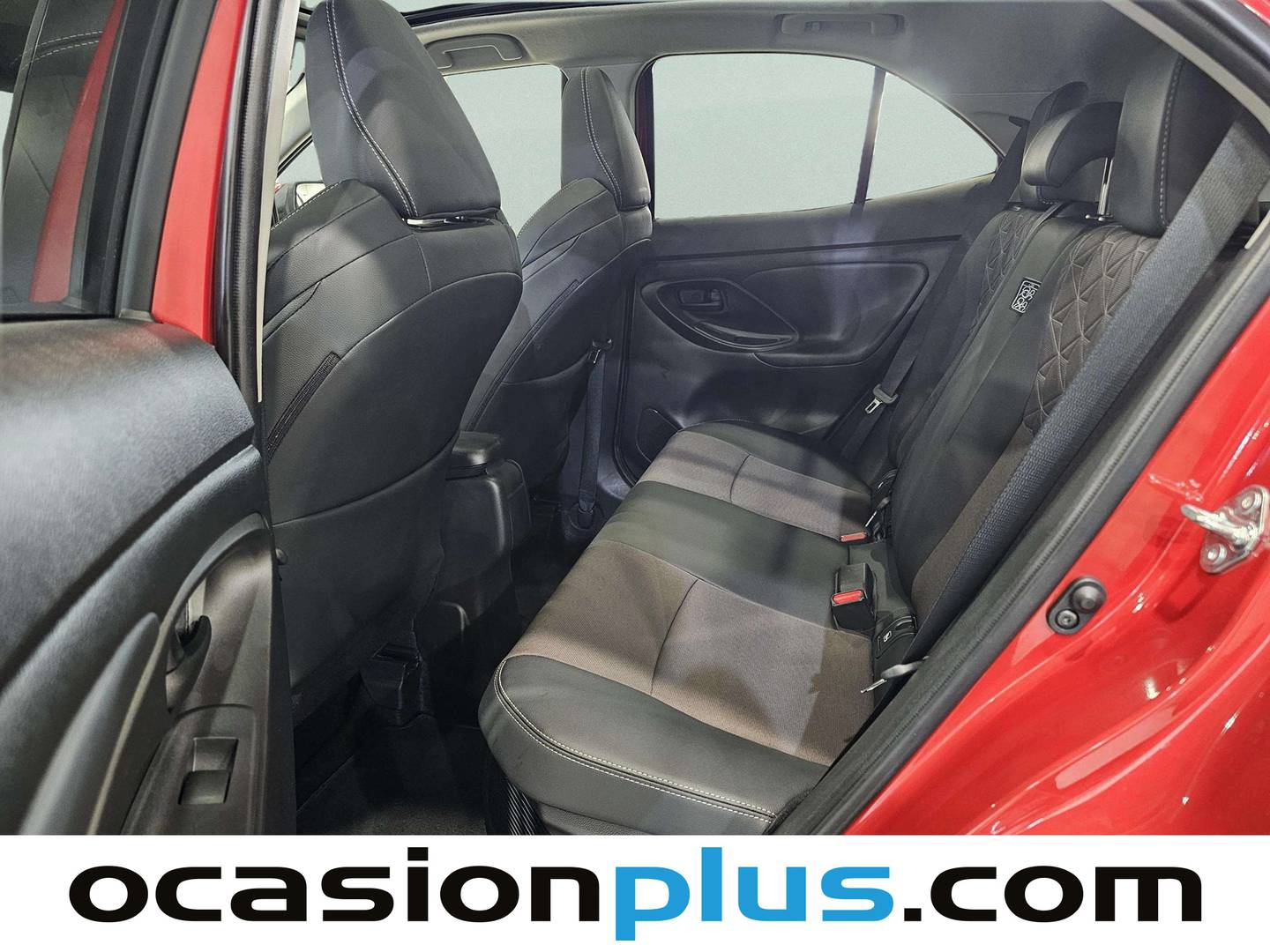 Foto asientos delanteros Toyota Yaris Cross Toyota Yaris Cross 130H Style (130 CV)