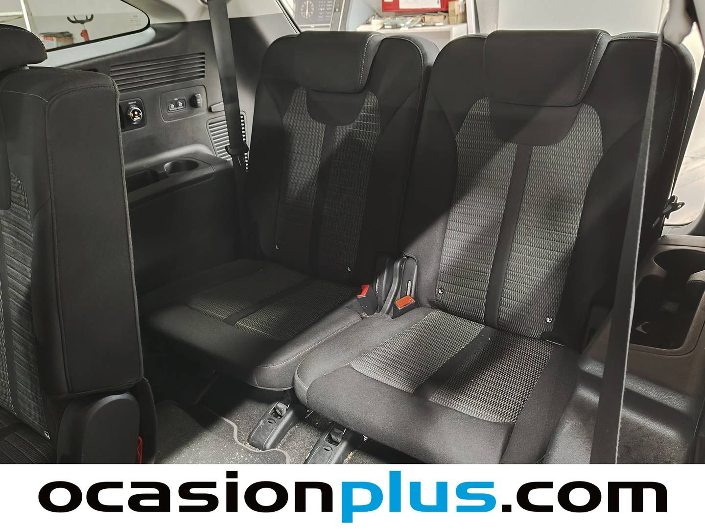 Foto KIA Sorento Kia Sorento 1.6 T-GDi HEV Emotion 4x2 (230 CV)