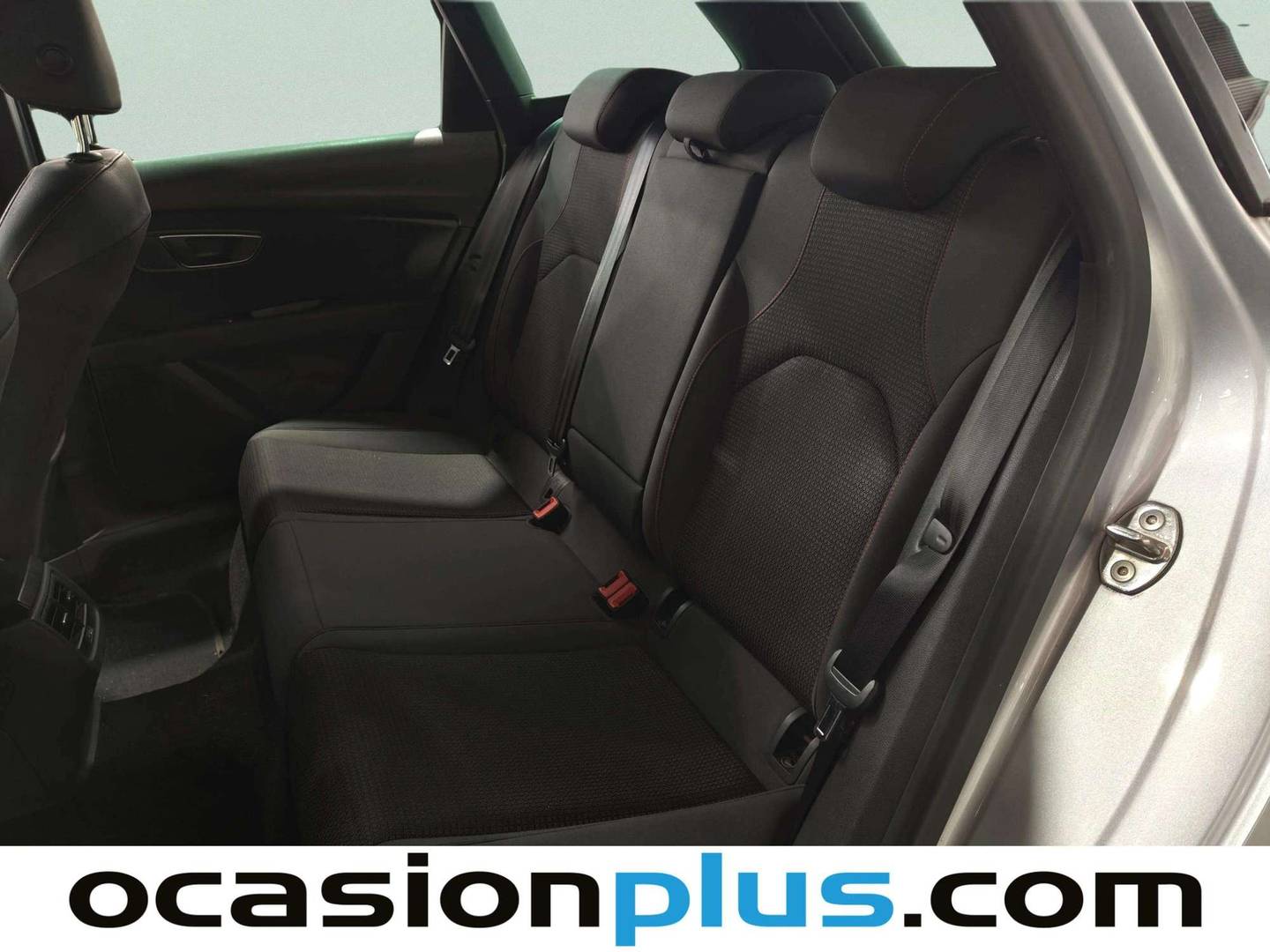 Foto asientos traseros Seat León Seat León ST 1.5 TGI GNC S&S FR Edition Plus (130 CV)