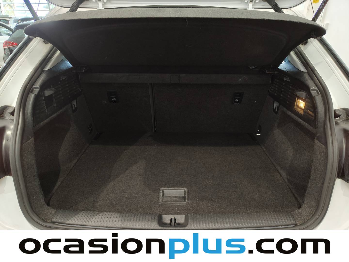 Foto Audi Q2 Audi Q2 Advanced 30 TDI (116 CV)