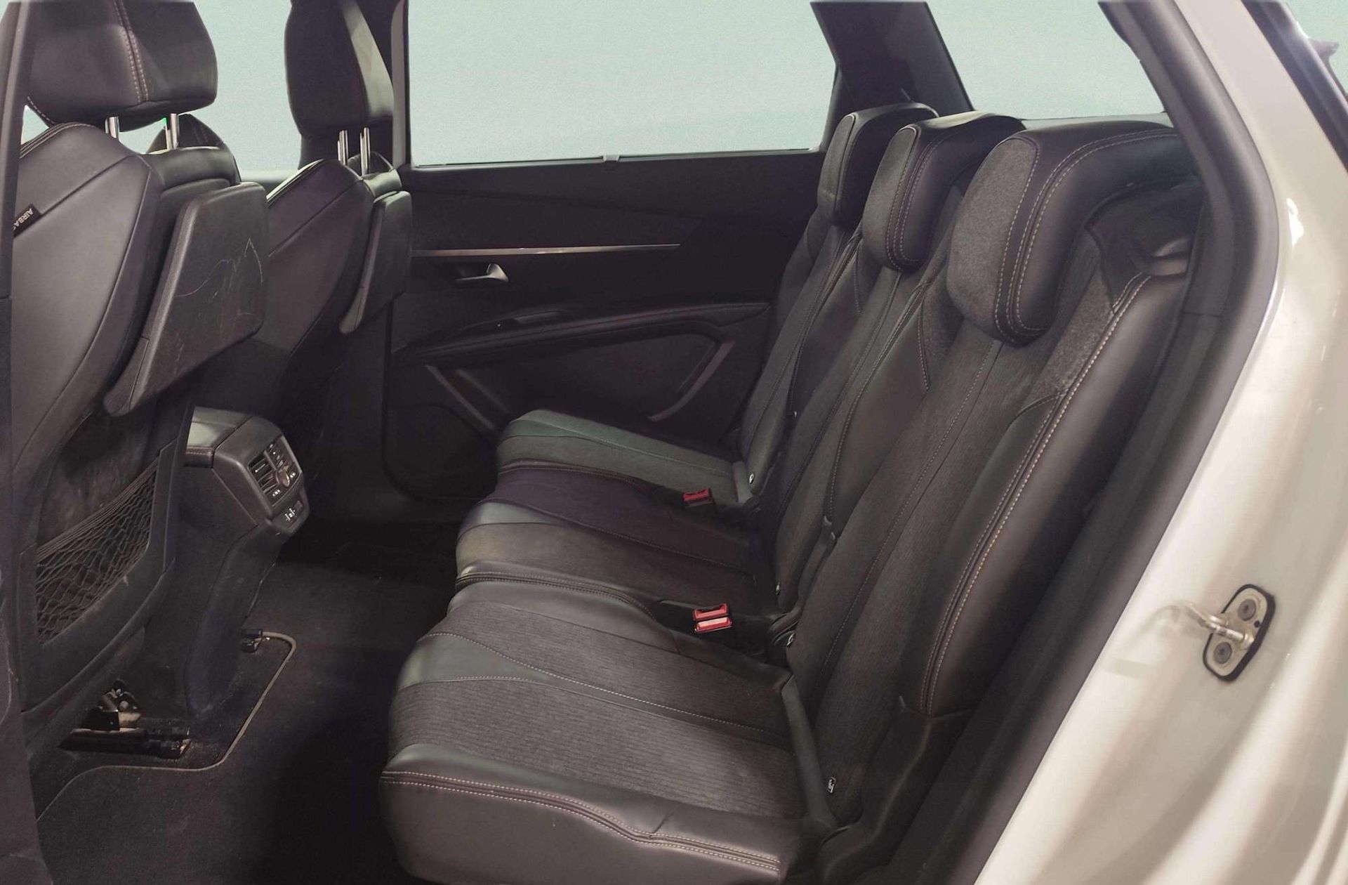 Peugeot 5008 BlueHDi 180 GT-Line EAT8 7 plazas - foto 14