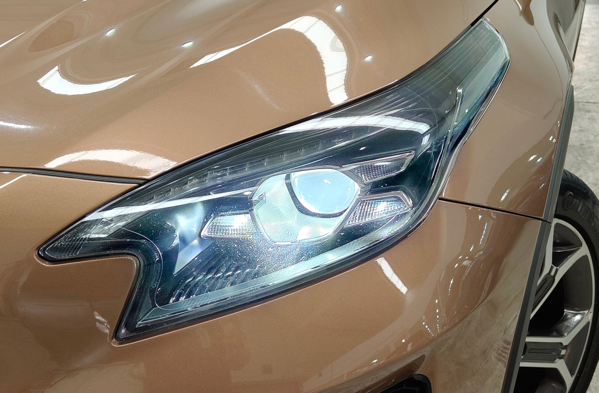 Kia XCeed 1.5 MHEV iMT Tech - foto 16