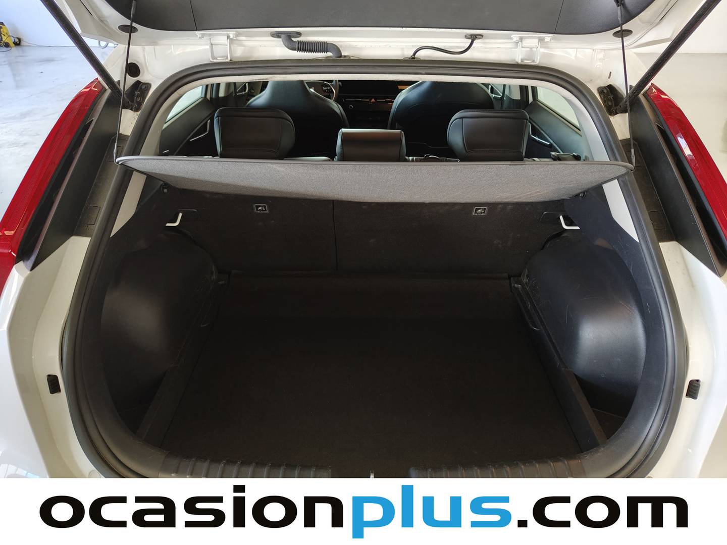 Foto KIA Niro Kia Niro 1.6 GDi HEV Drive (129 CV)