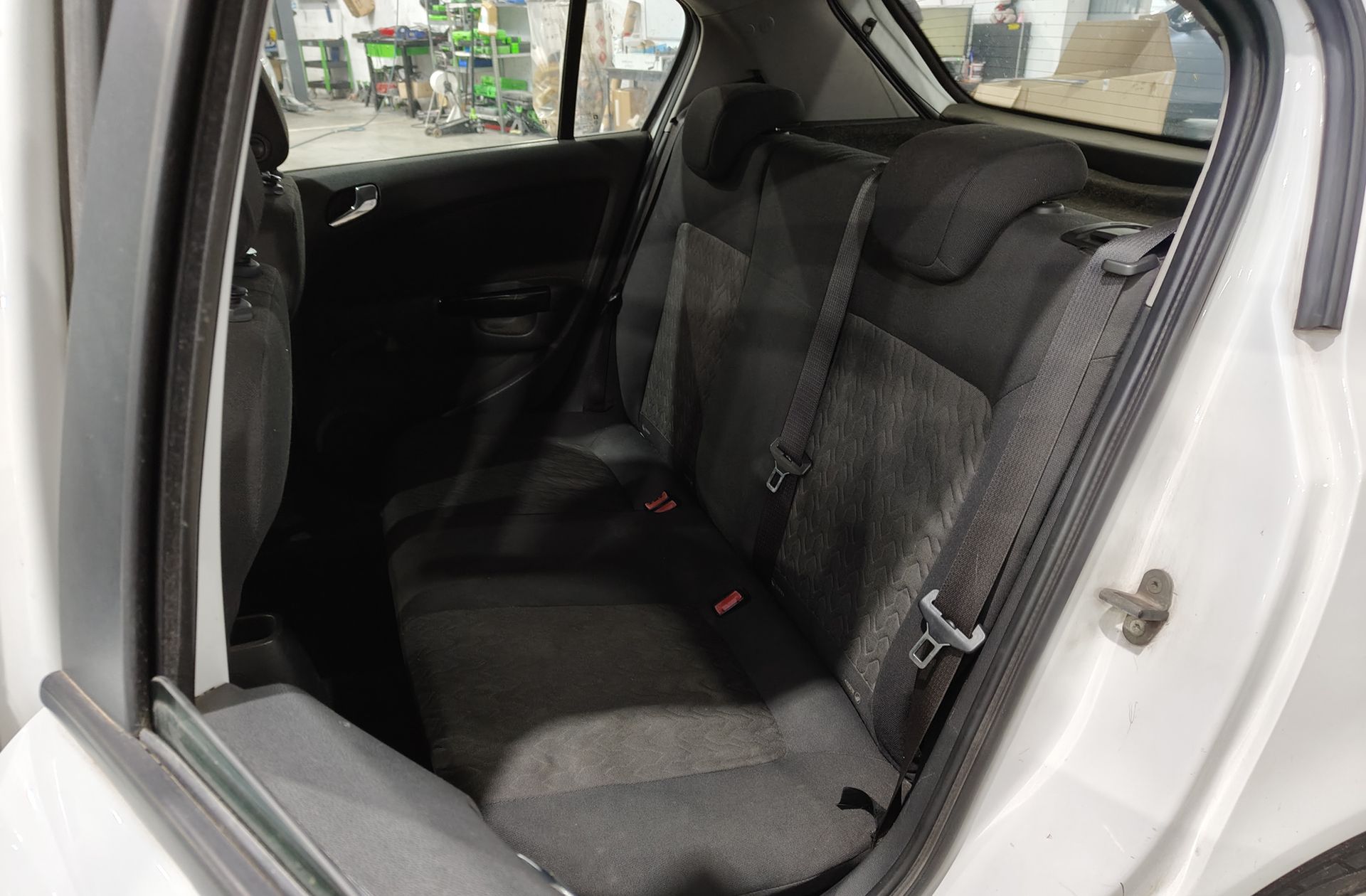 Opel Corsa 1.3 ecoFLEX Selective - foto 9