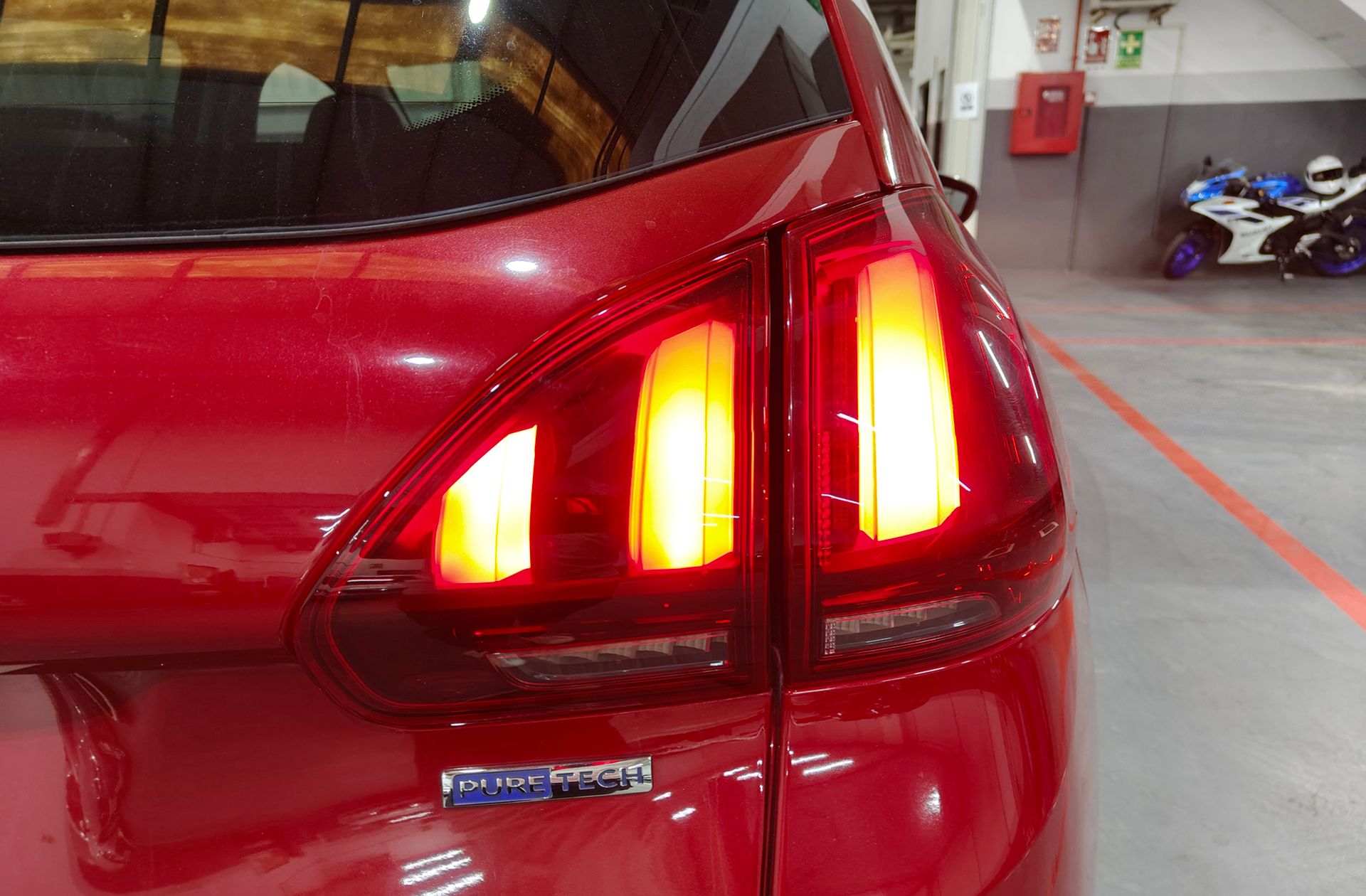 Peugeot 2008 PureTech 110 Style - foto 14