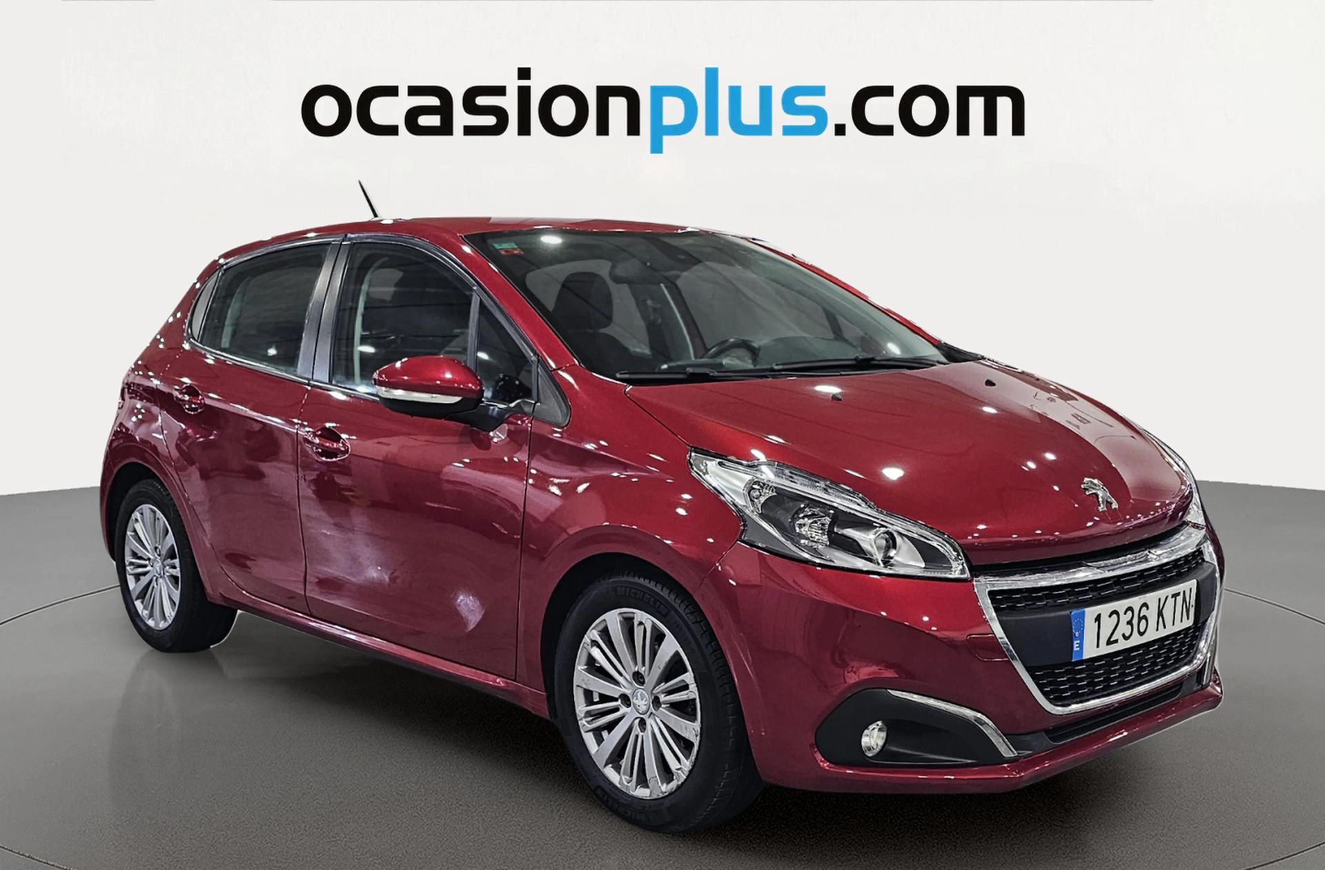 Peugeot 208 PureTech Signature - foto 2