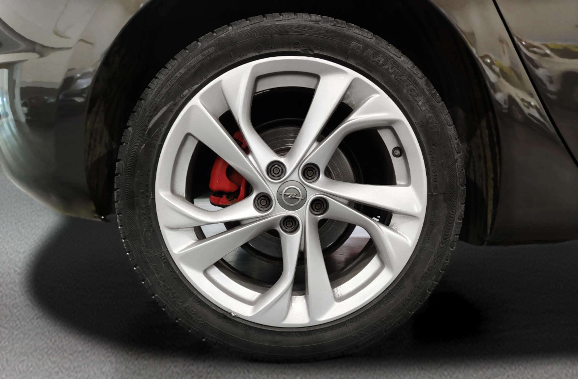 Opel Astra 1.4 Turbo Dynamic - foto 28