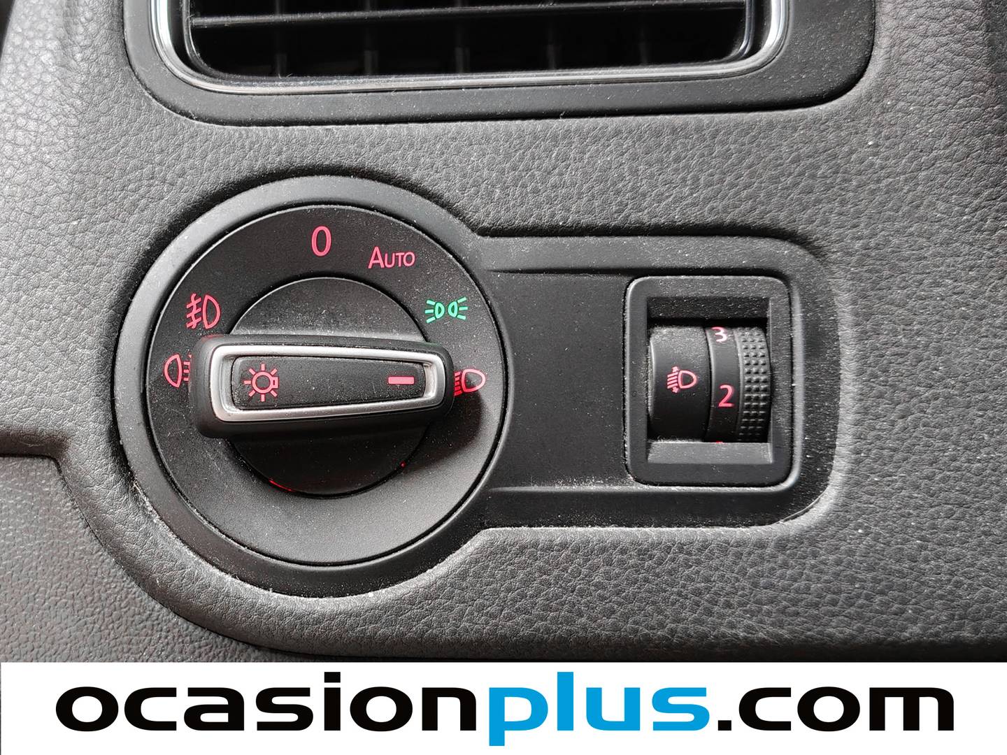 Extras y acabados del Volkswagen Polo Volkswagen Polo Sport 1.4 TDI (90 CV)