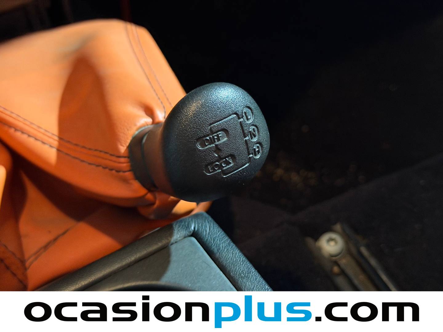 Foto Land Rover Defender Land Rover Defender 2.4 D 110 SW S (122 CV) 4X4