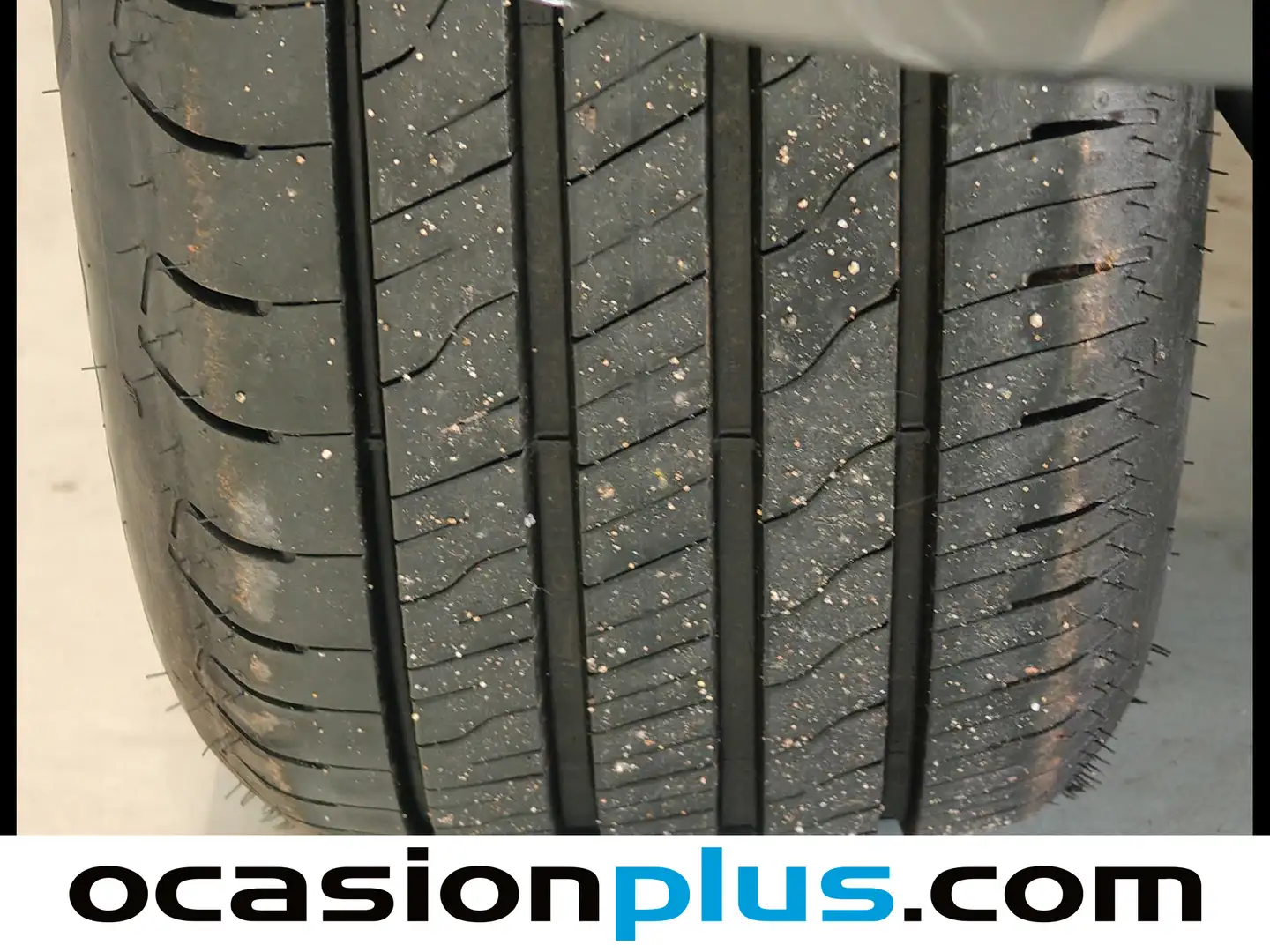 Foto Peugeot 5008 Peugeot 5008 BlueHDi 130 S&S Allure (130 CV) 7 Plazas