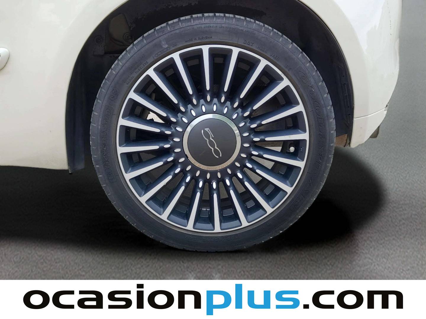 Fiat 500 Fiat 500 1.2 8v Lounge (69 CV) de segunda mano