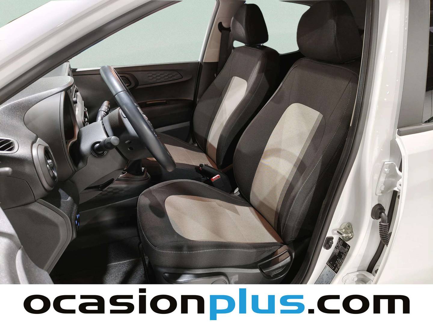 Foto asientos delanteros Hyundai i10 Hyundai i10 1.0 Essence (67 CV)