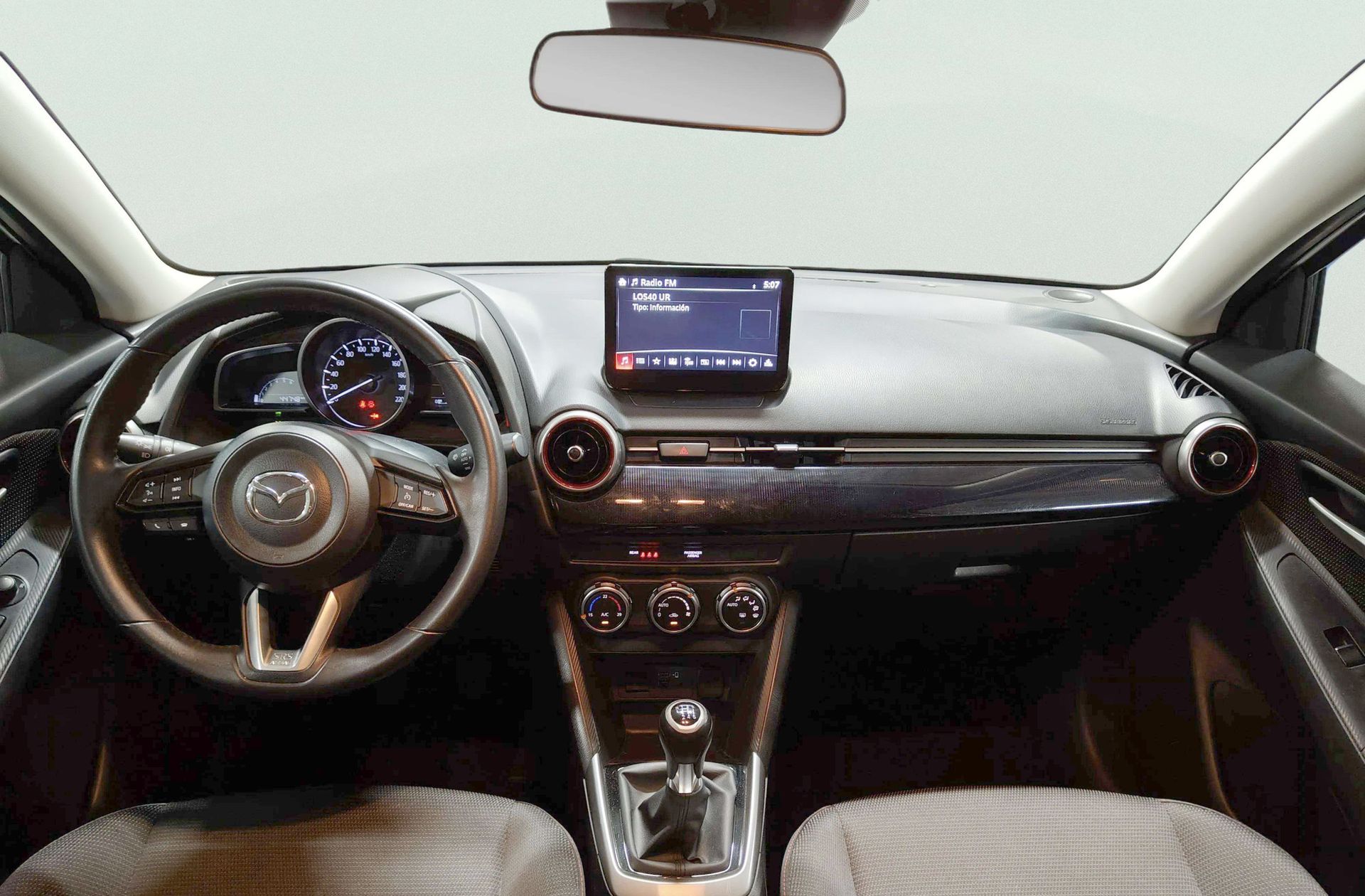 Mazda Mazda2 1.5 GE Black Tech Edition - foto 6