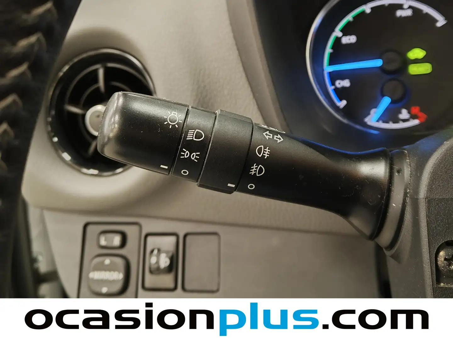 Foto Toyota Yaris Toyota Yaris 100H Feel (100 CV)