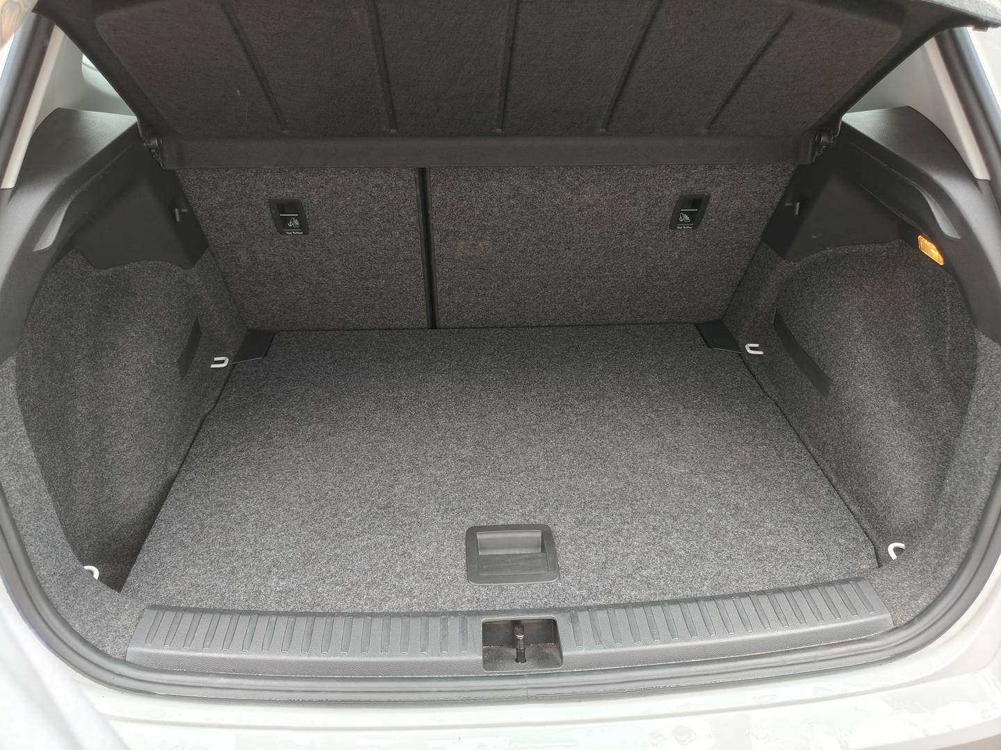 Fotos maletero Seat Arona Seat Arona 1.0 TSI Style Go Eco  (110 CV)