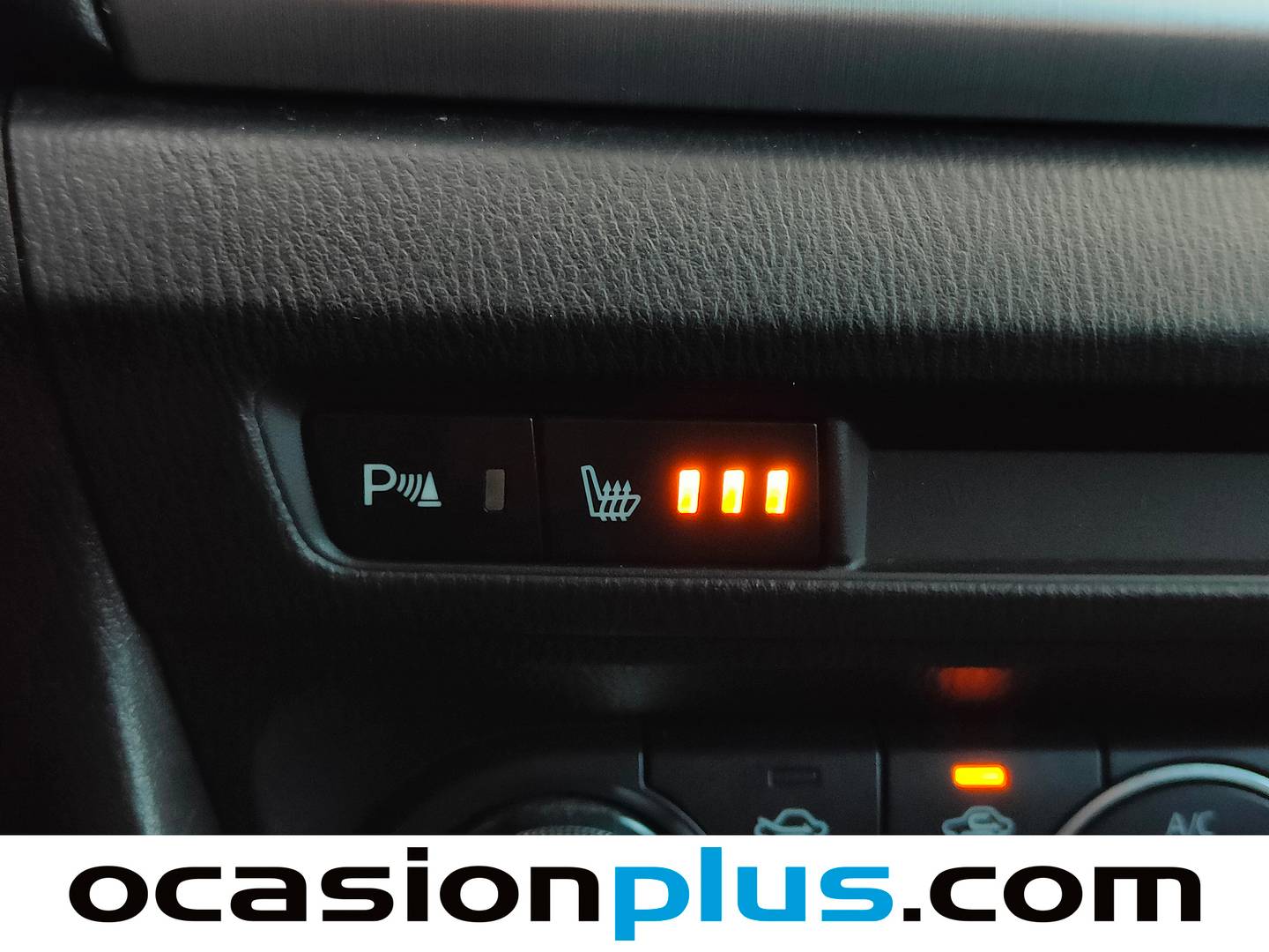 Extras y acabados del Mazda Mazda3 Mazda Mazda 3 2.2 DE MT Luxury (150 CV)