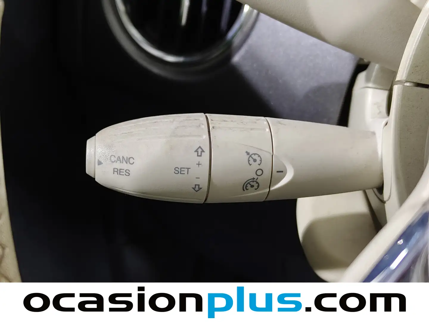 Foto Fiat 500 Fiat 500 1.2 8v Lounge (69 CV)