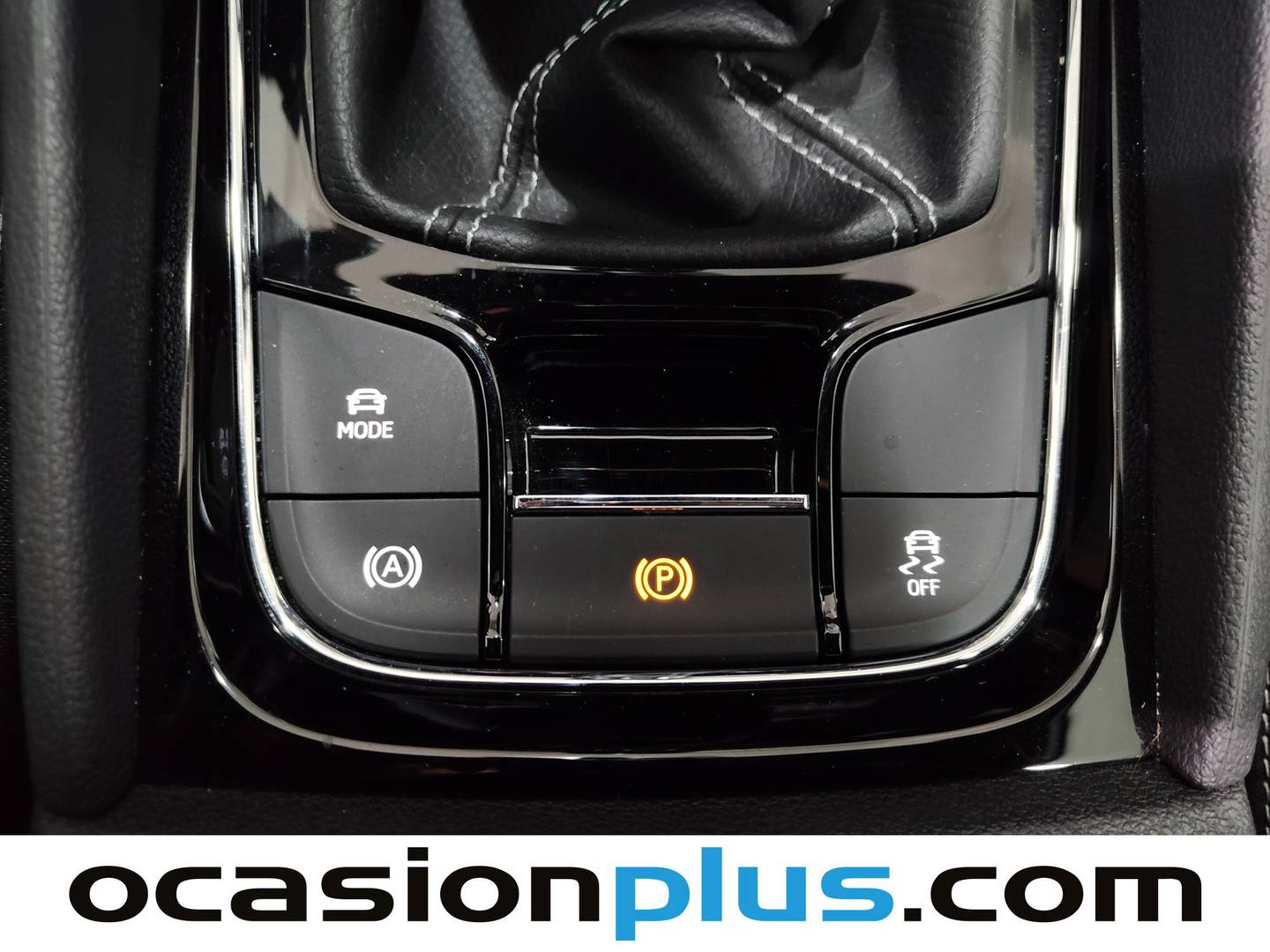 Skoda Karoq Skoda Karoq 1.5 TSI ACT Sportline (150 CV) seminuevo