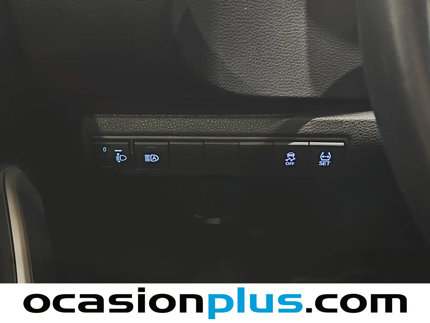 Foto Toyota Corolla Toyota Corolla 1.8 125 Híbrido Active Tech E-CVT Sedán (122 CV)