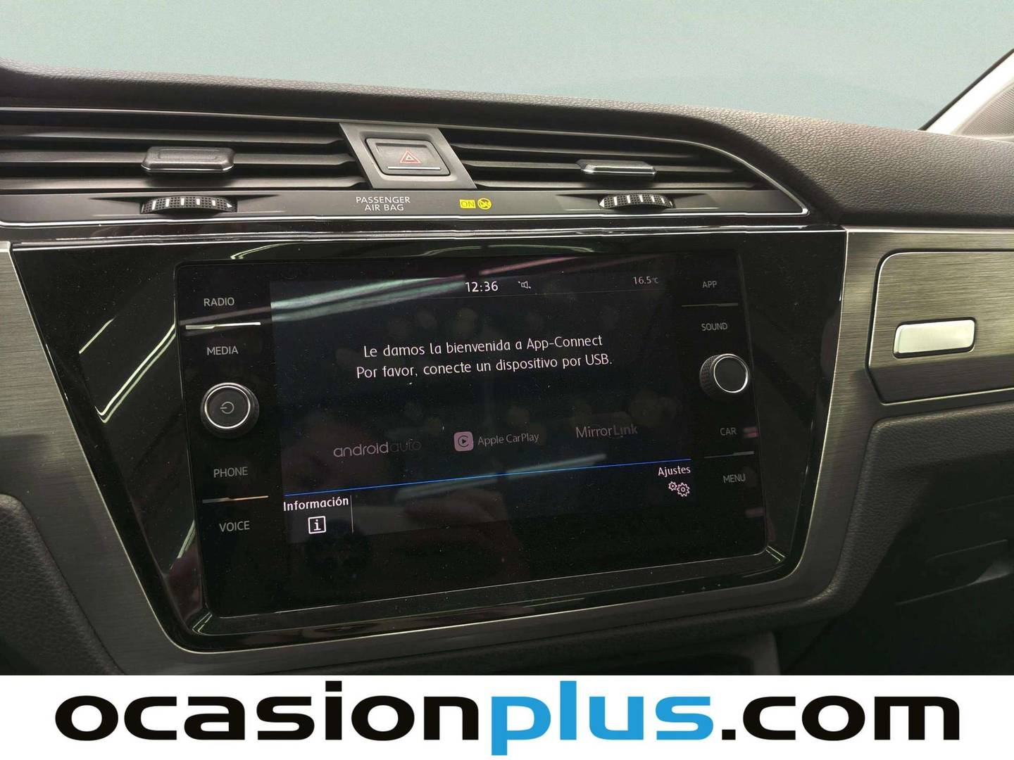 Equipamiento del Volkswagen Touran Volkswagen Touran Advance 2.0 TDI (150 CV) DSG