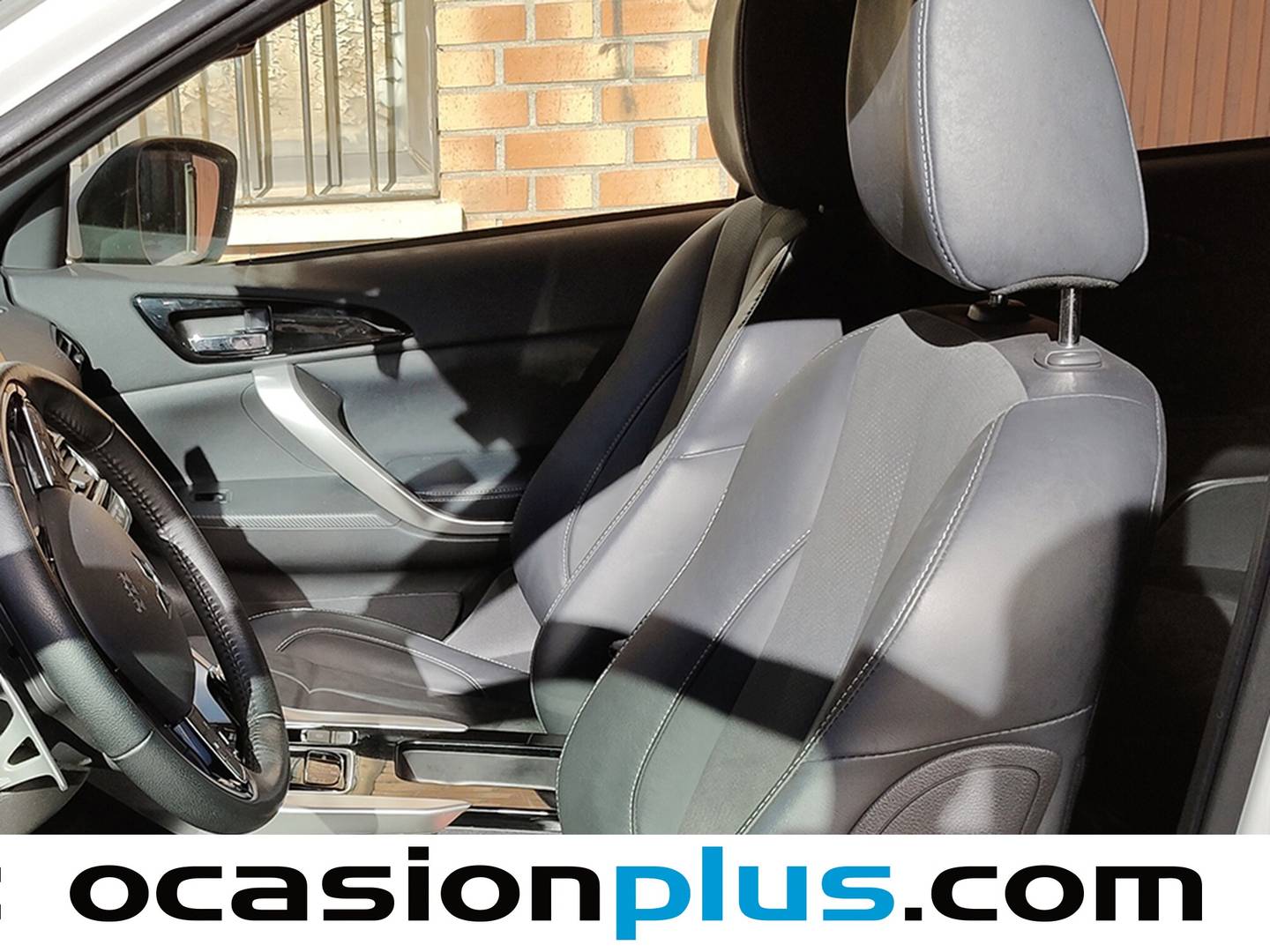 Foto Mitsubishi Eclipse Cross Mitsubishi Eclipse Cross 2.4 PHEV Kaiteki 4WD Auto (188 CV)