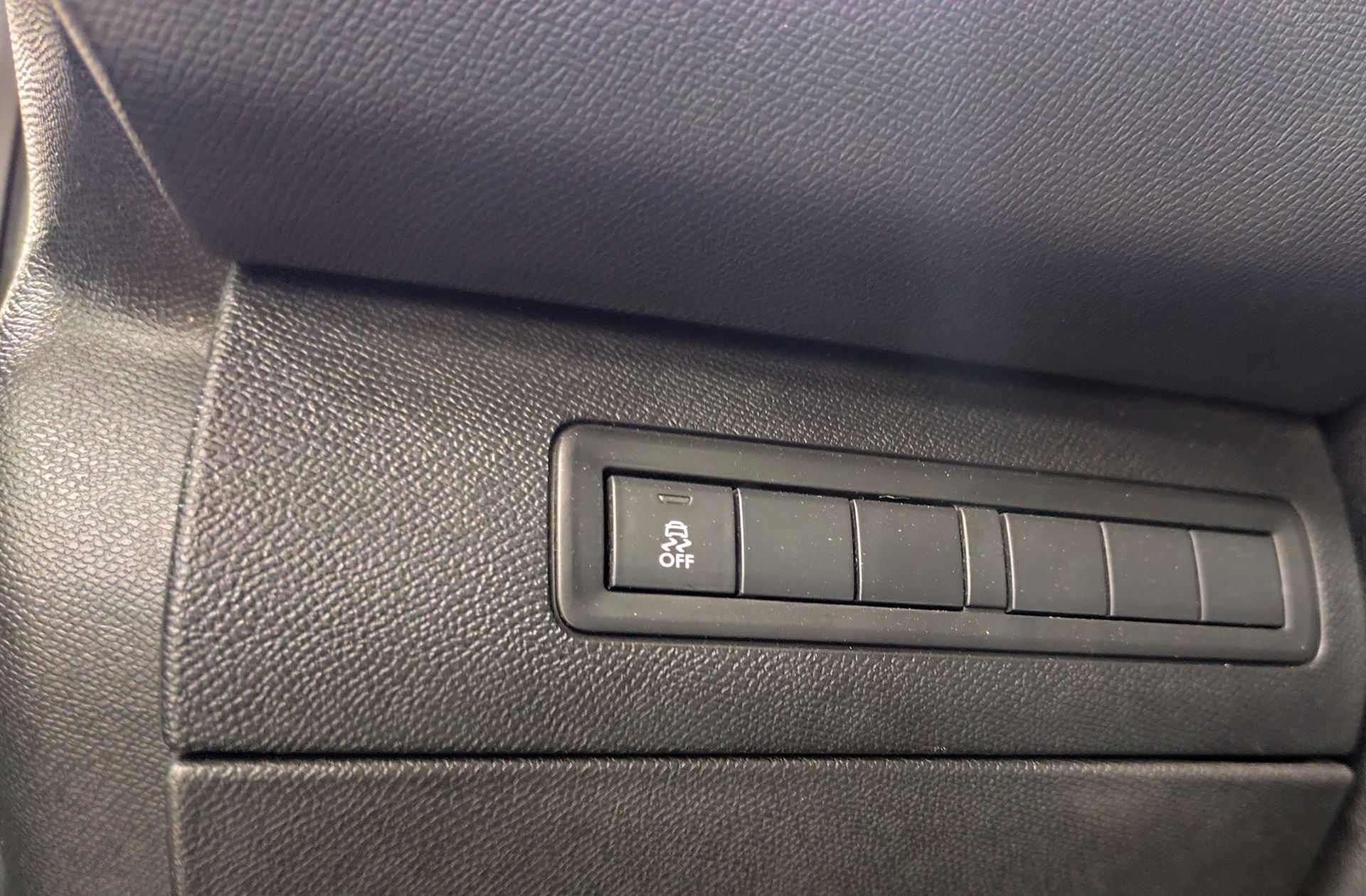 Peugeot 308 Allure 1.6 THP - foto 11