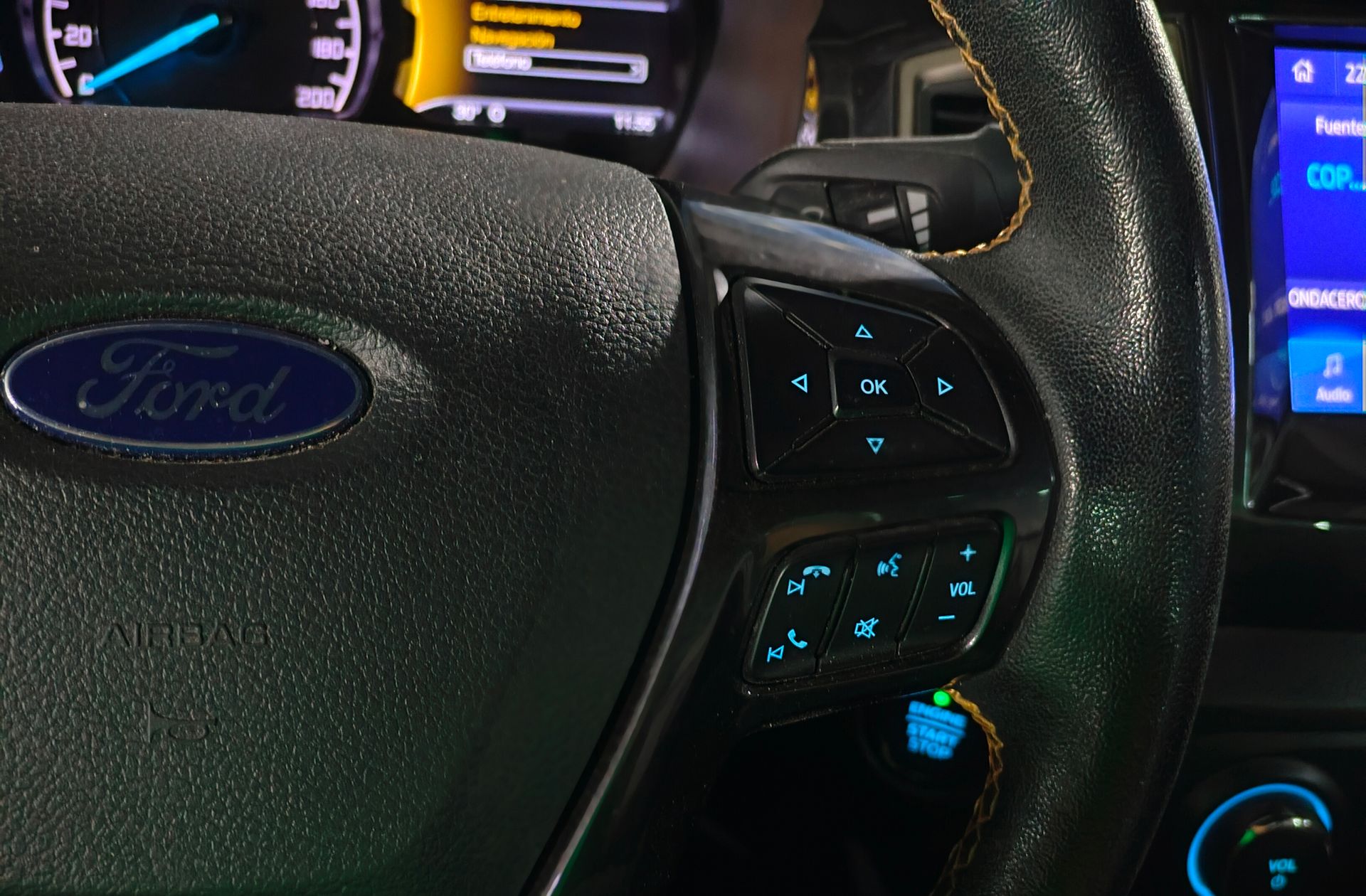 Ford Ranger Pickup 2.0 EcoBlue Doble Cabina Wildtrack 4x4 - foto 31