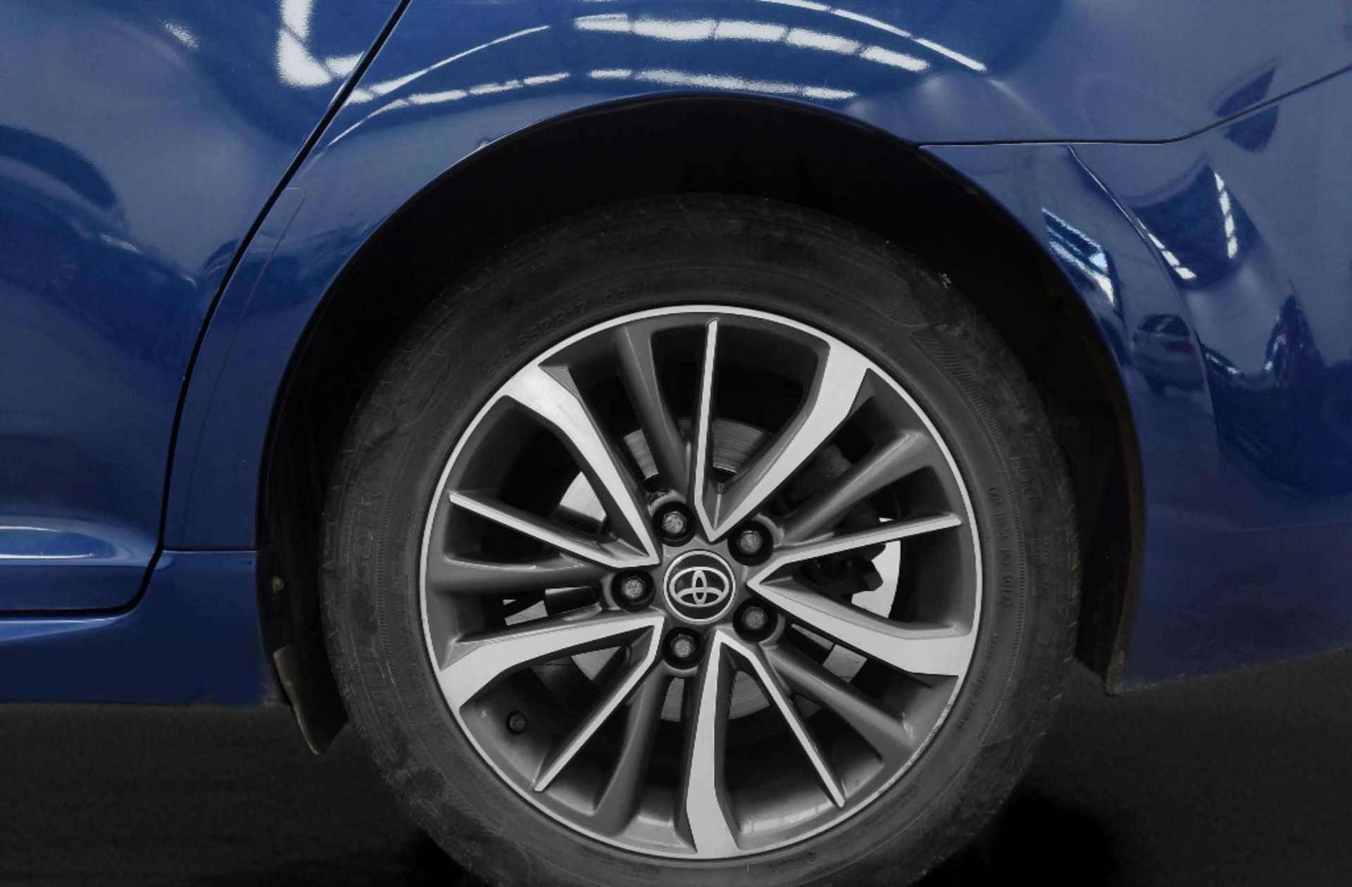 Toyota Avensis Advance Touring Sports 2.0 150D - foto 33