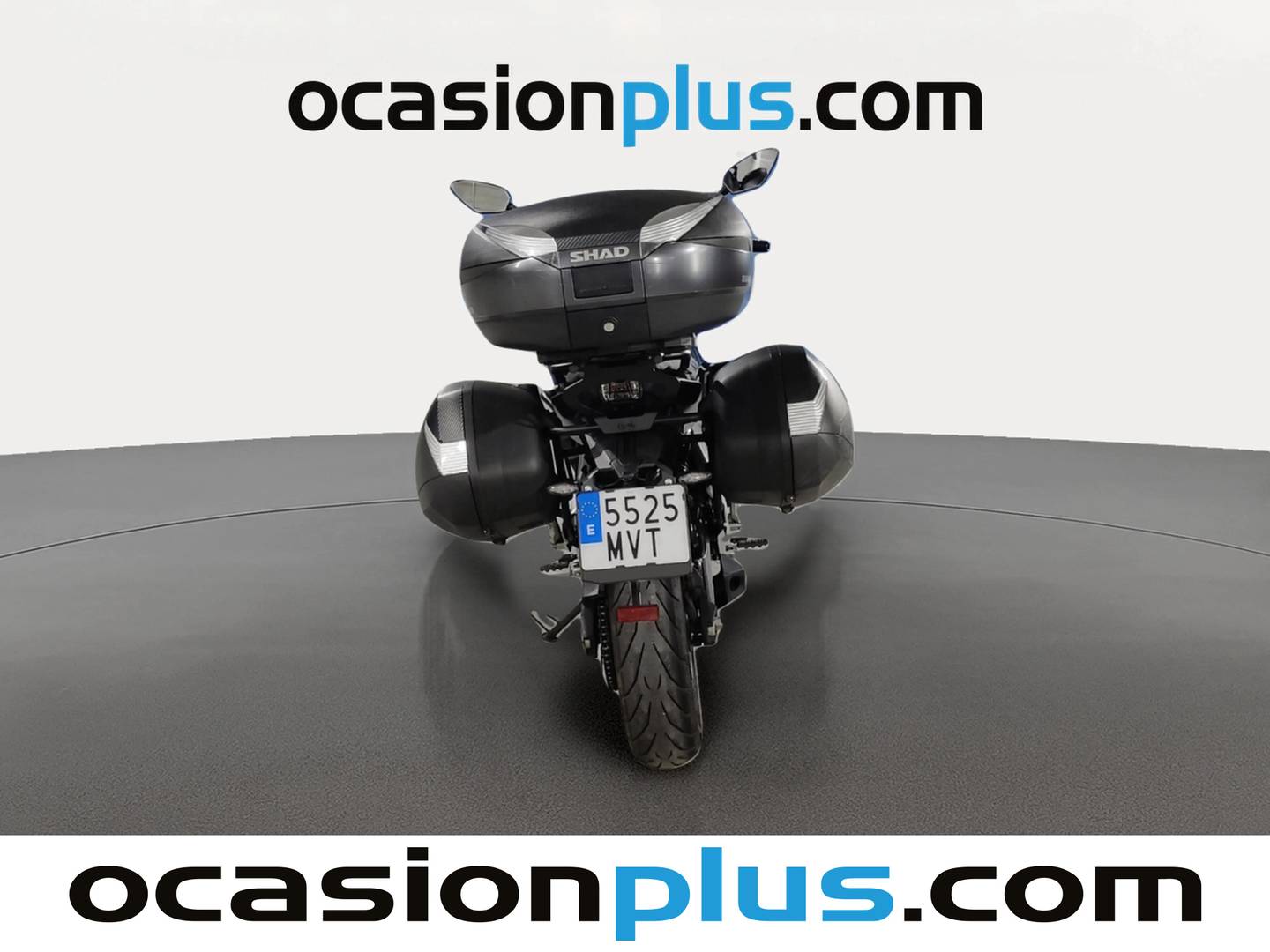 Foto trasera CFMoto 650MT CFMoto 650MT (57 CV) derecha