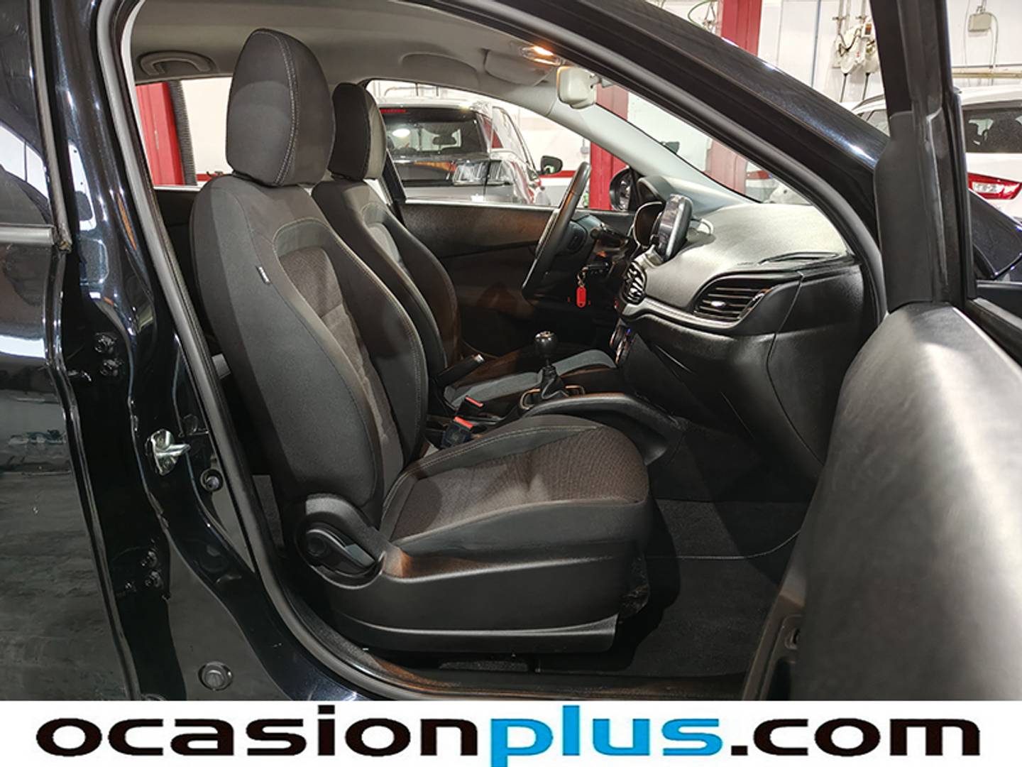 Foto Fiat Tipo Fiat Tipo Sedan 1.4 Fire Lounge (95 CV)