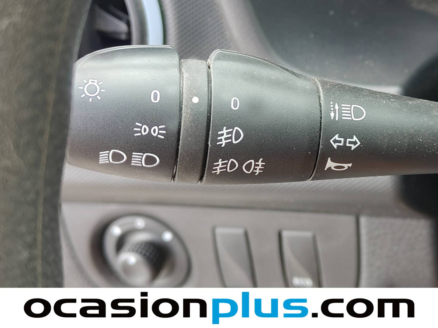 Extras y acabados del Dacia Logan Dacia Logan MCV Laureate TCE (90 CV)