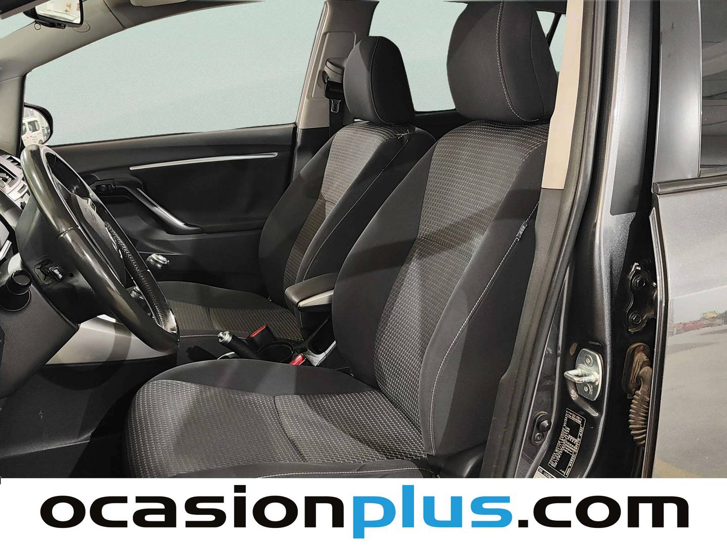 Foto asientos traseros Toyota Verso Toyota Verso 115D Advance (112 CV) 7 Plazas