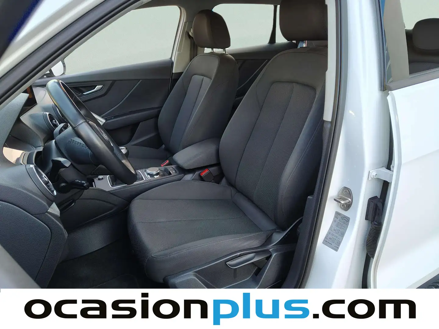 Foto Audi Q2 Audi Q2 Advanced 30 TDI  (116 CV)