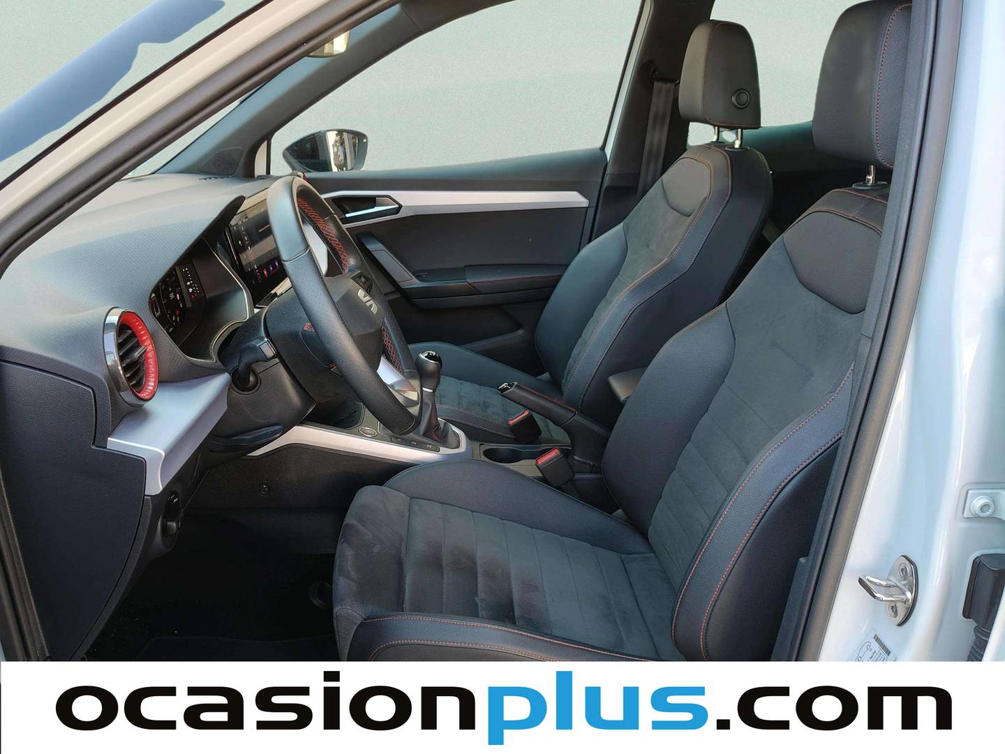 Foto asientos delanteros Seat Arona Seat Arona 1.0 TSI FR XL RX Edition (110 CV)