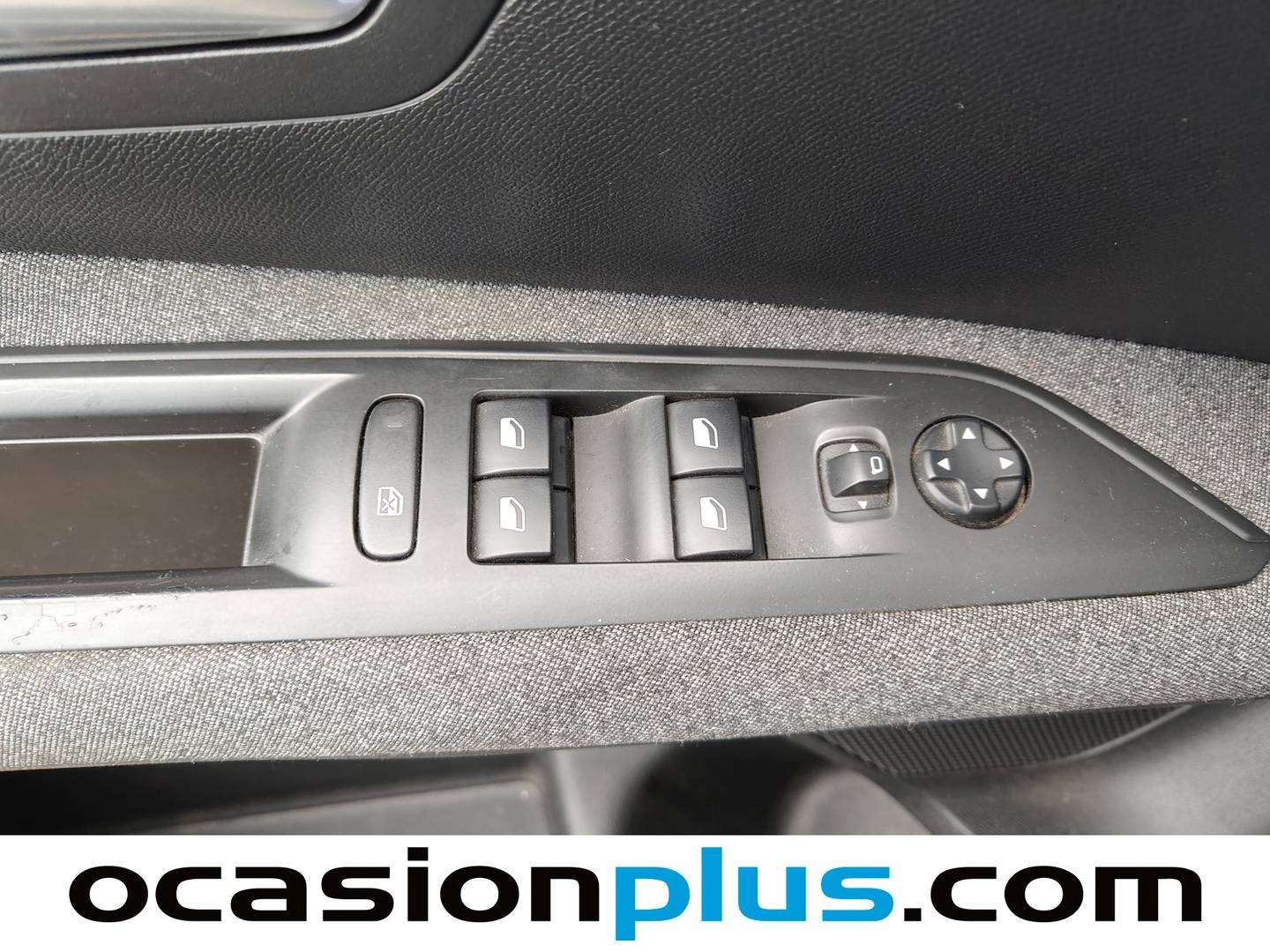 Peugeot 3008 Peugeot 3008 PureTech 130 S&S Active (130 CV) 2018