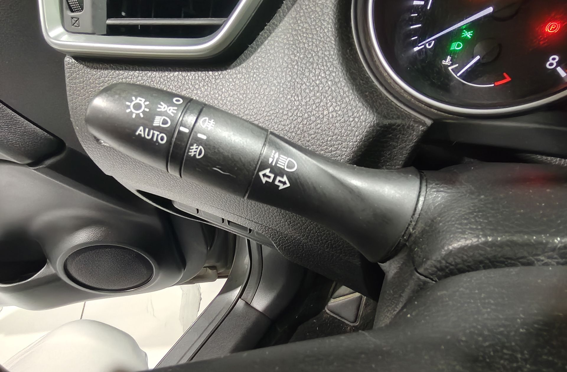 Nissan Qashqai DIG-T 140 Acenta 4x2 - foto 19
