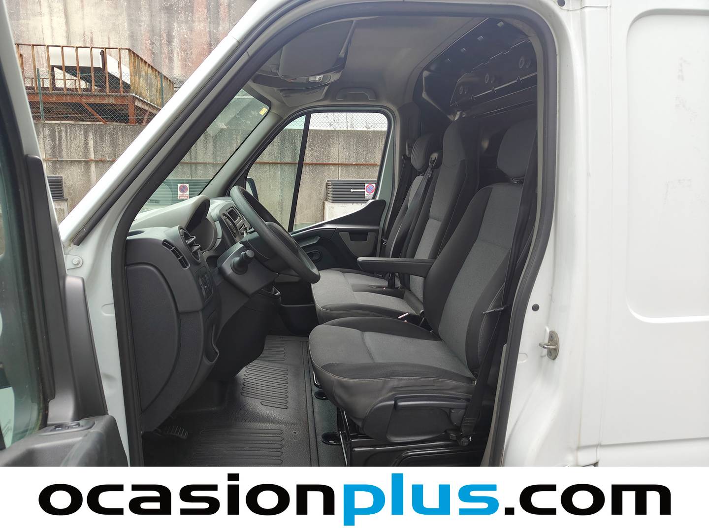 Foto asientos delanteros Renault Master Renault Master Furgon Furgon dCi 135 T Energy TT L2H2 3500 (135 CV)