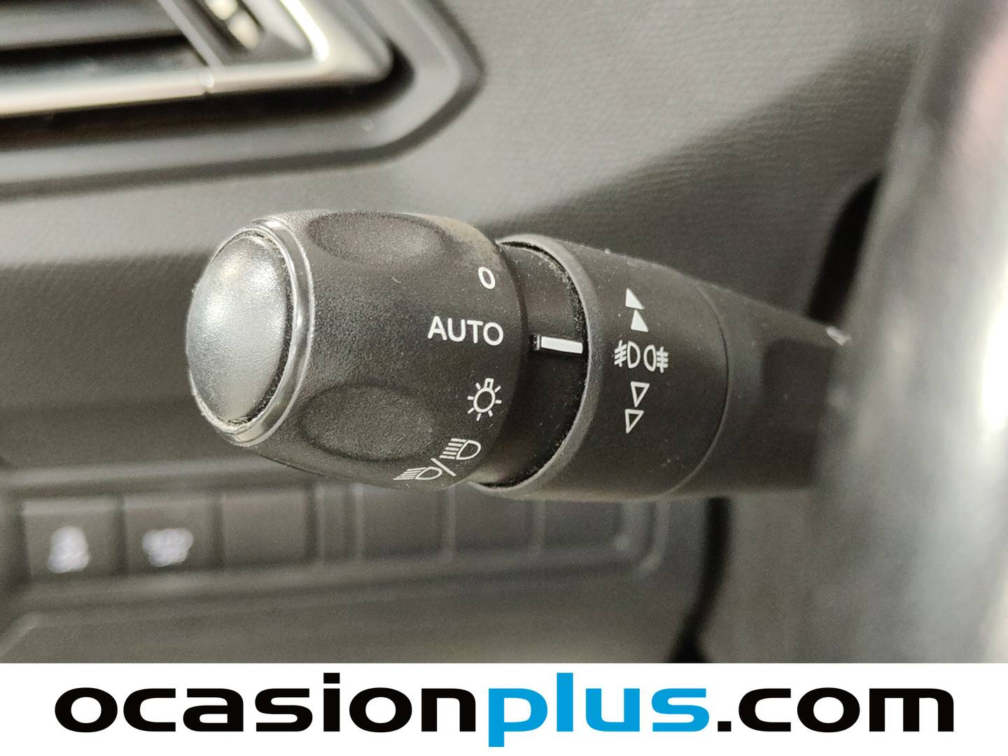 Foto Peugeot 308 Peugeot 308 BlueHDi 120 Style (120 CV)