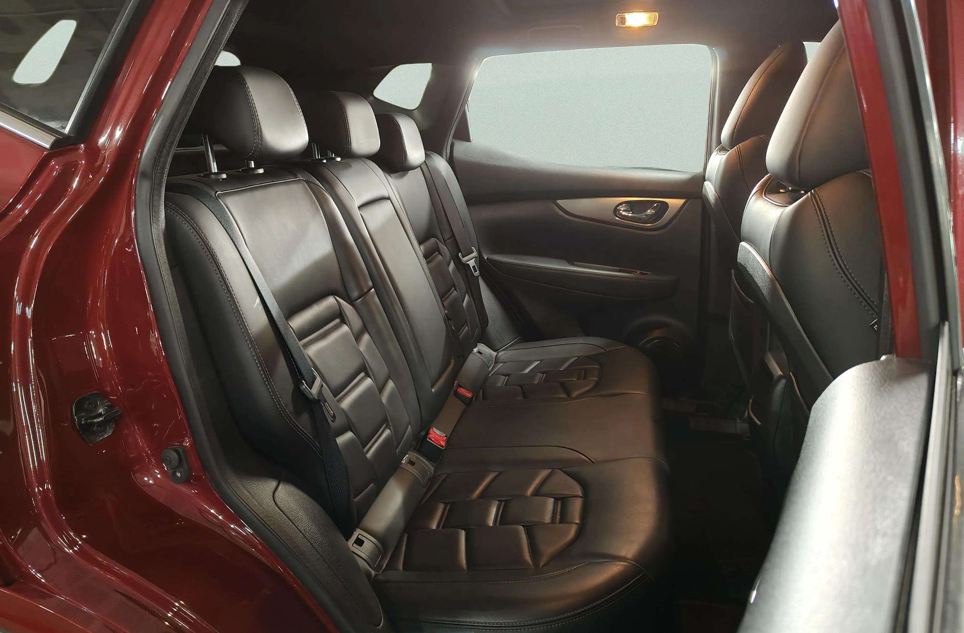 Nissan Qashqai dCi 150 Tekna - foto 21