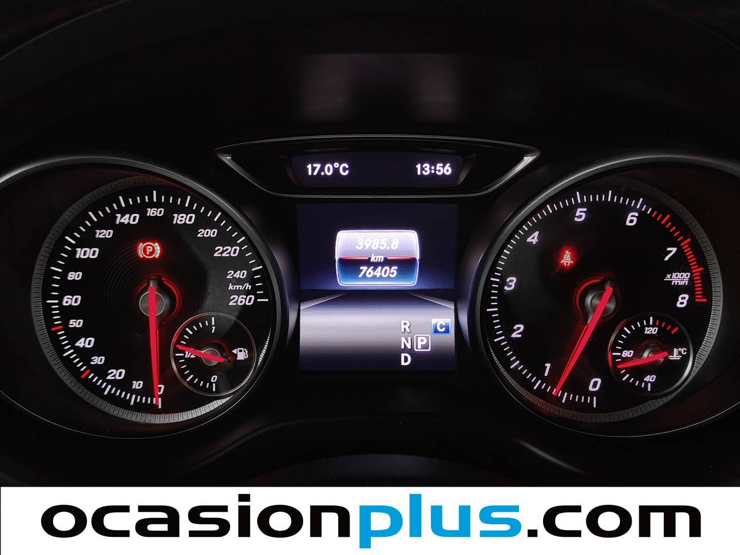 Foto Mercedes GLA Mercedes-Benz GLA GLA 180 (122 CV) Pack AMG