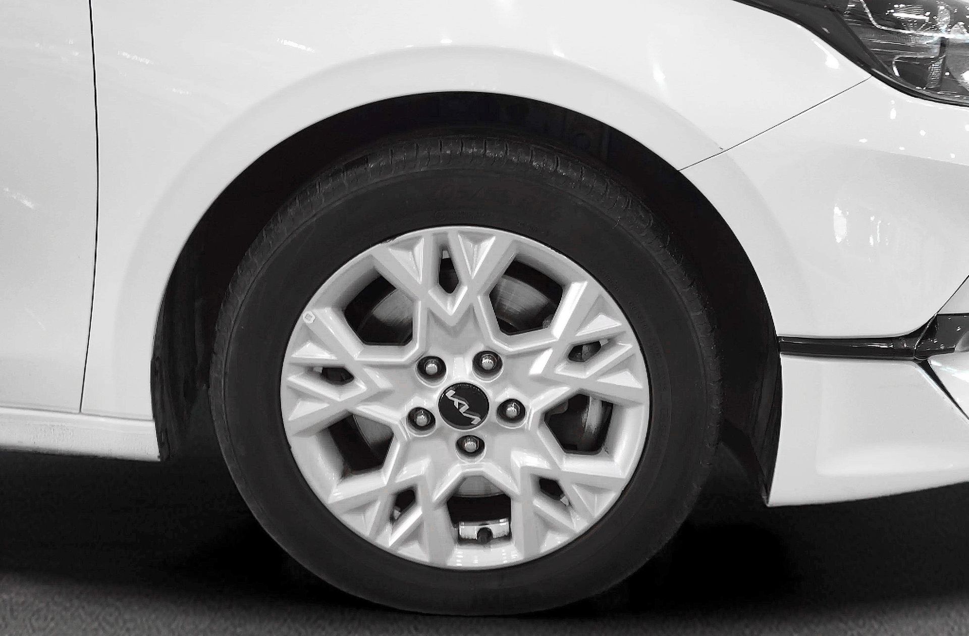 Kia Ceed 1.6 MHEV iMT Drive - foto 32