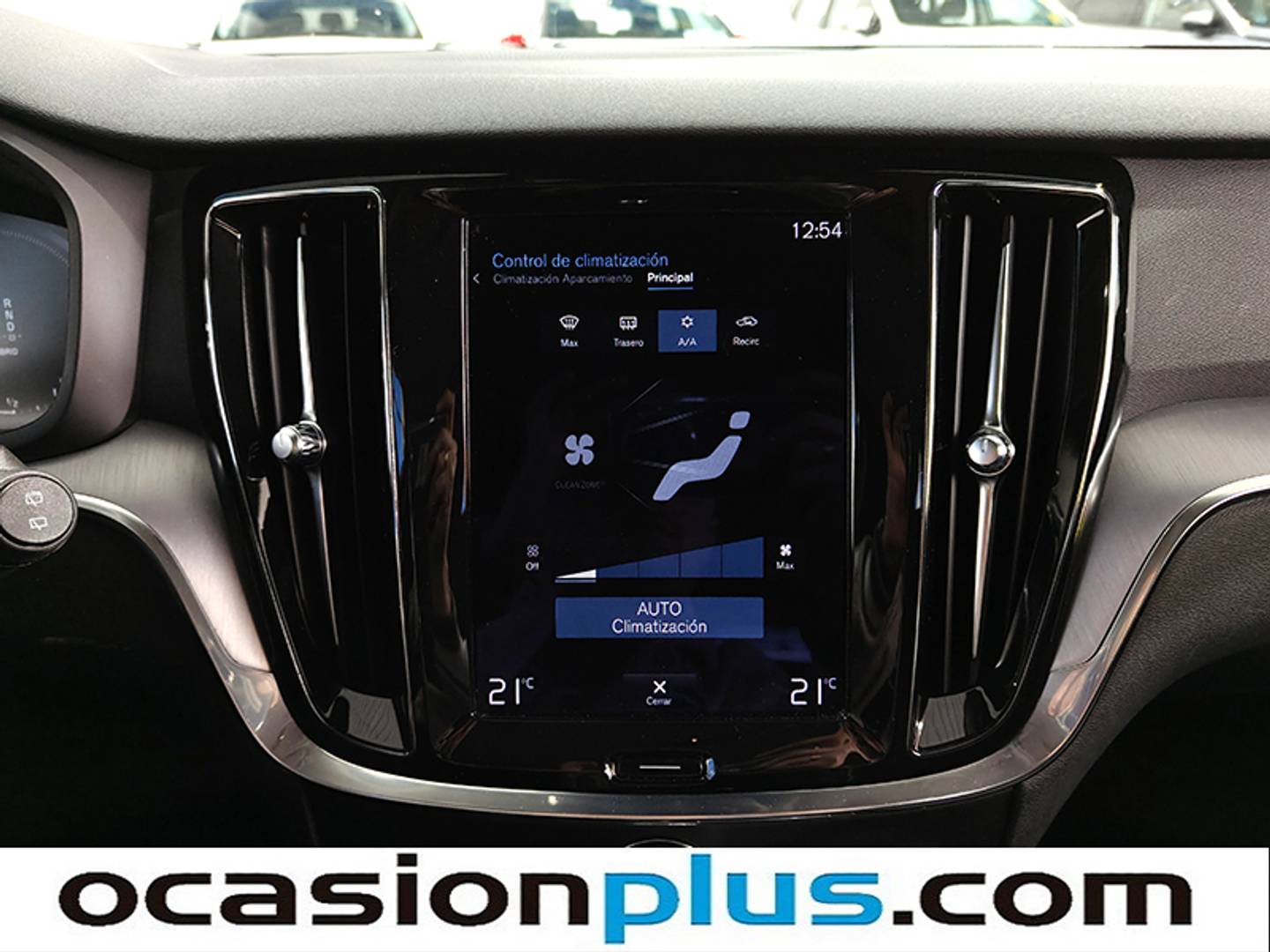 Foto Volvo V60 Volvo V60 T6 Recharge Inscription Expression AWD Auto (340 CV)