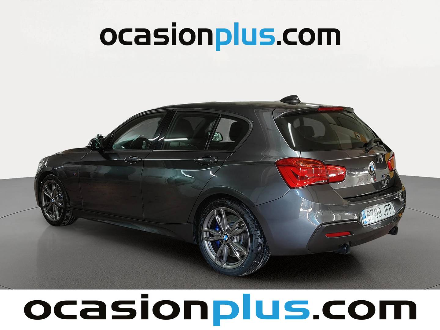 Foto trasera BMW Serie 1 BMW Serie 1 M135i (326 CV) izquierda
