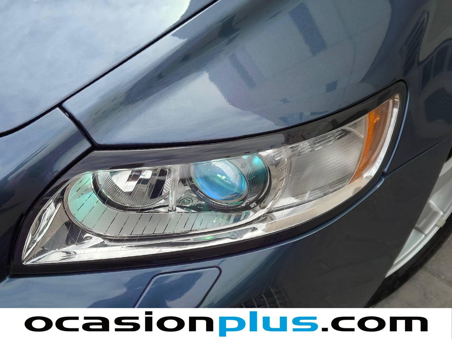 Extras y acabados del Volvo S40 Volvo S40 2.0 Momentum (145 CV)