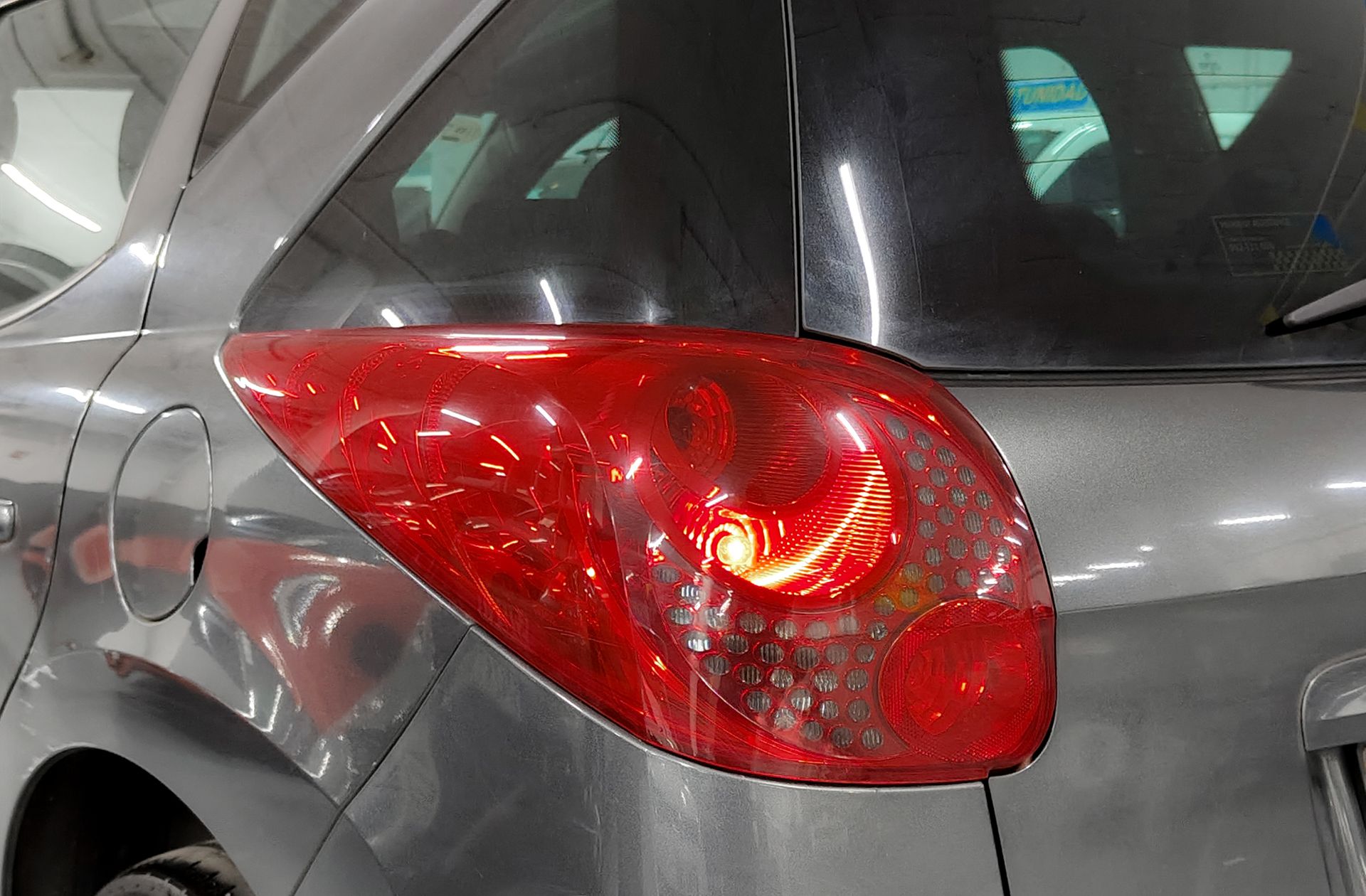 Peugeot 207 SW 1.6 HDi Sport - foto 14