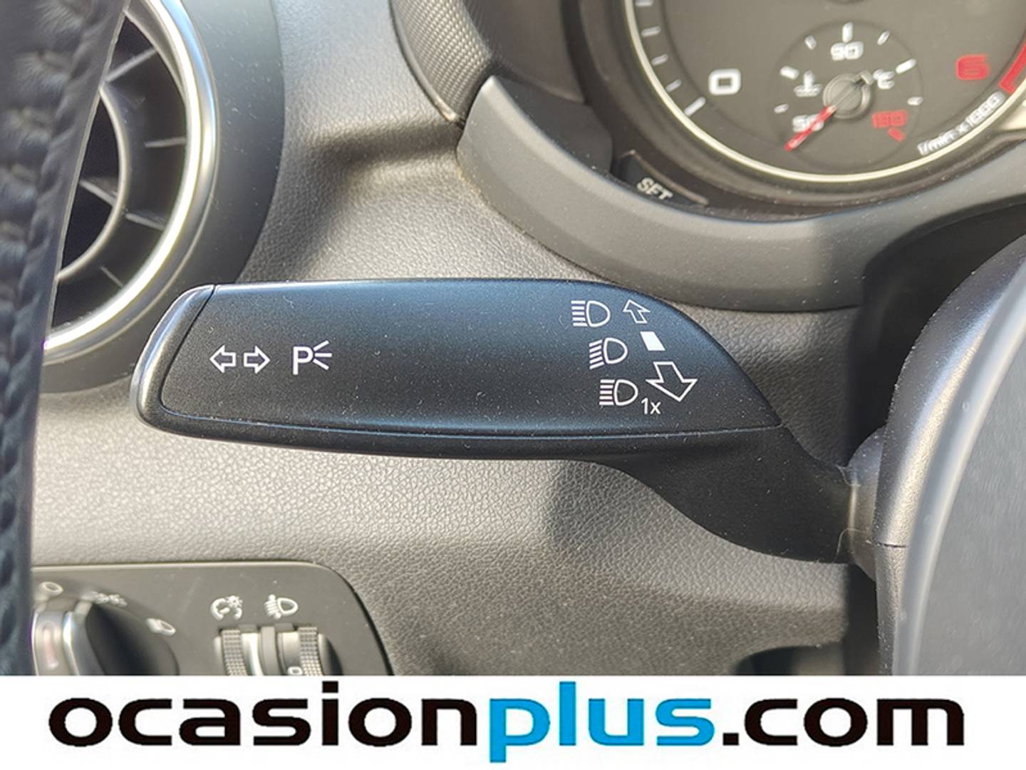 Foto Audi A1 Audi A1 Attracted 1.6 TDI (90 CV) S tronic