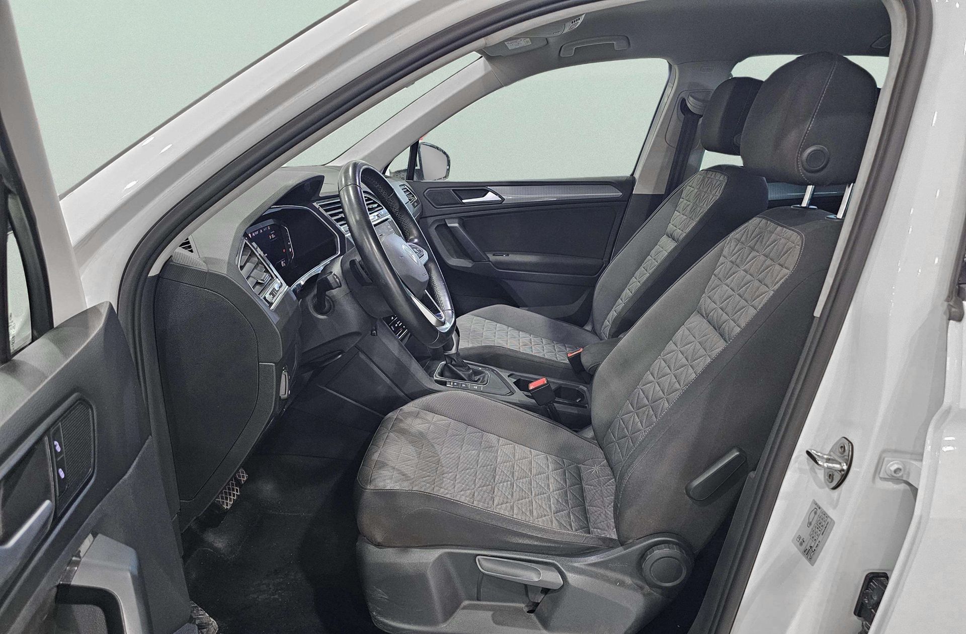 Volkswagen Tiguan Life 2.0 TDI DSG - foto 11